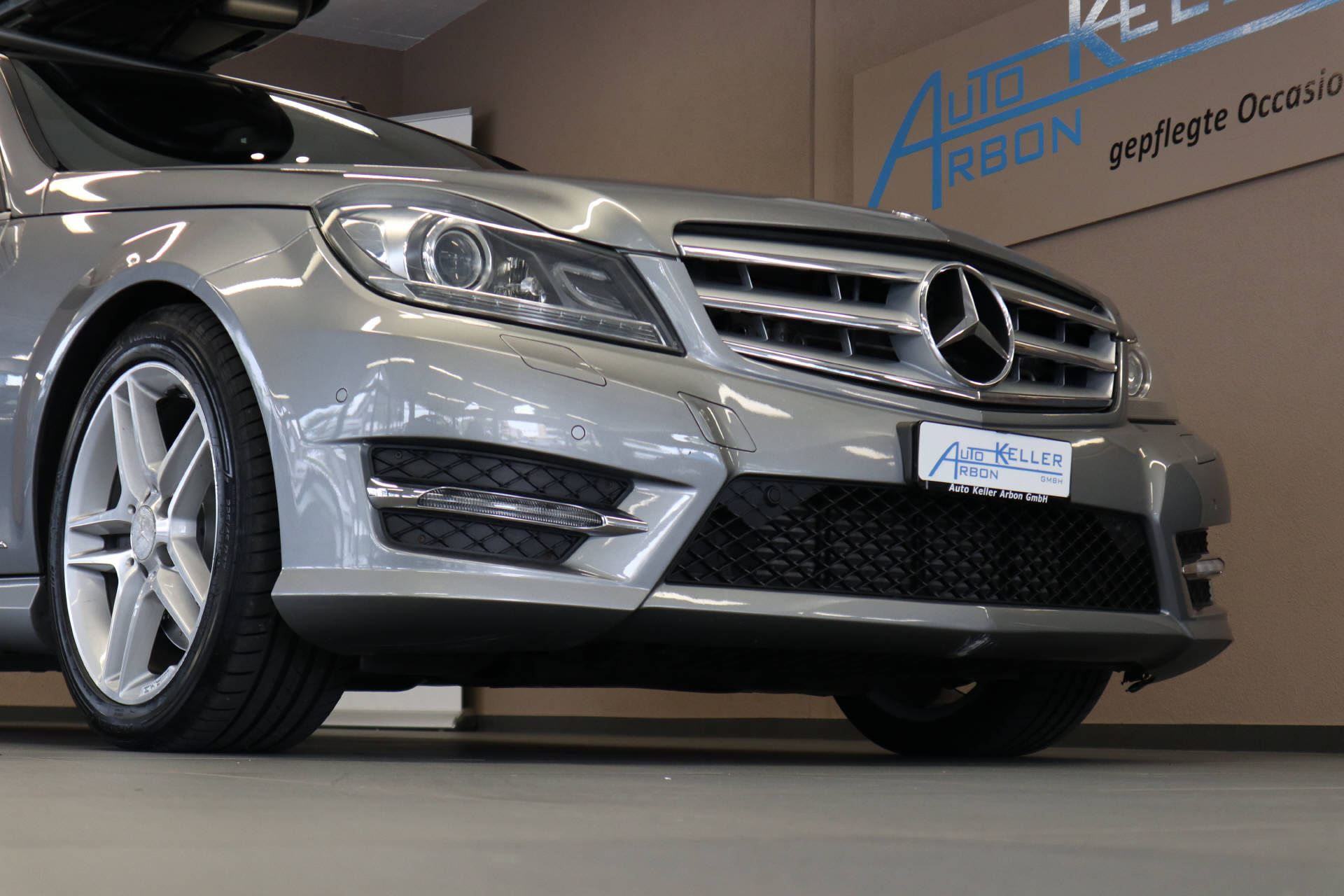 MERCEDES-BENZ C 250 CDI BlueEF Avantgarde 4m Kombi-image-4