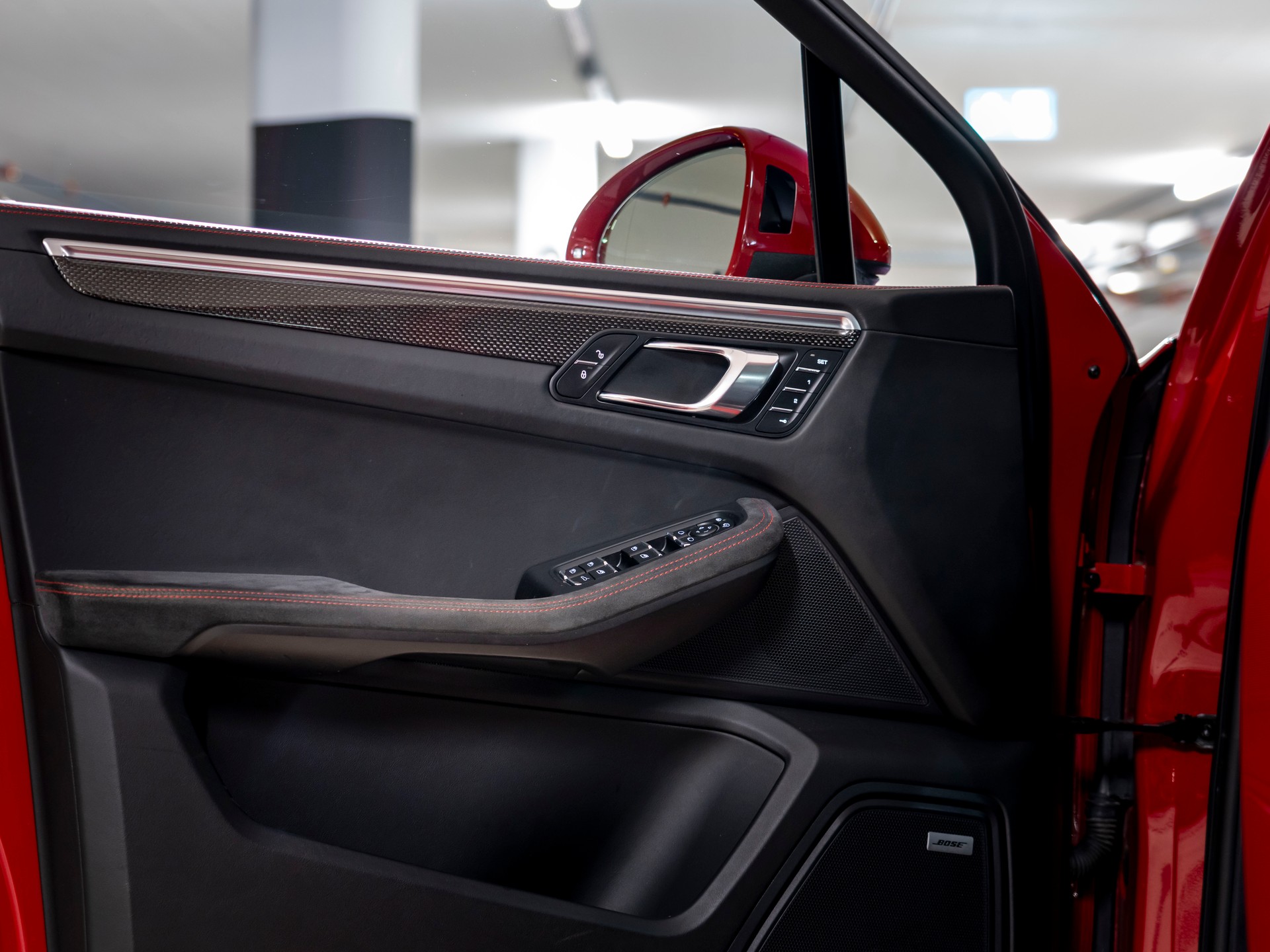 PORSCHE Macan GTS PDK-image-20