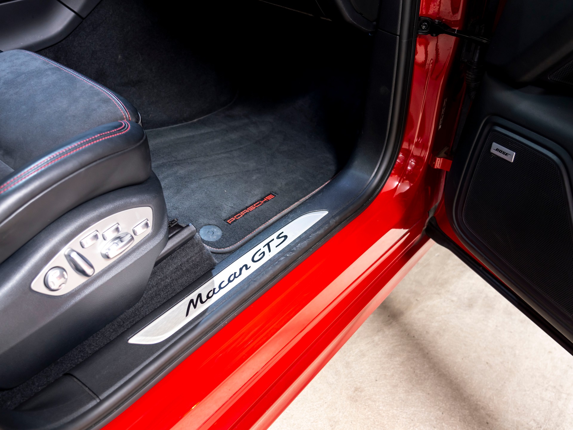 PORSCHE Macan GTS PDK-image-26