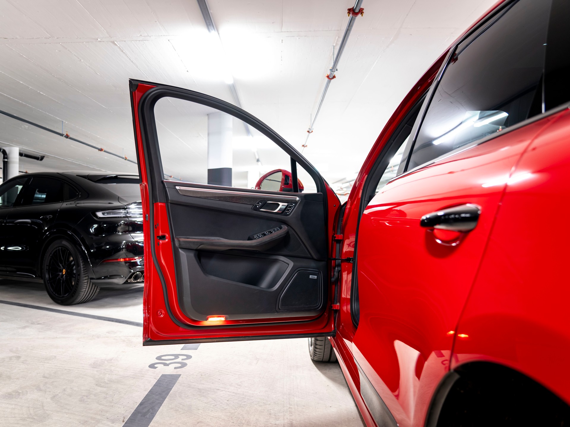 PORSCHE Macan GTS PDK-image-11