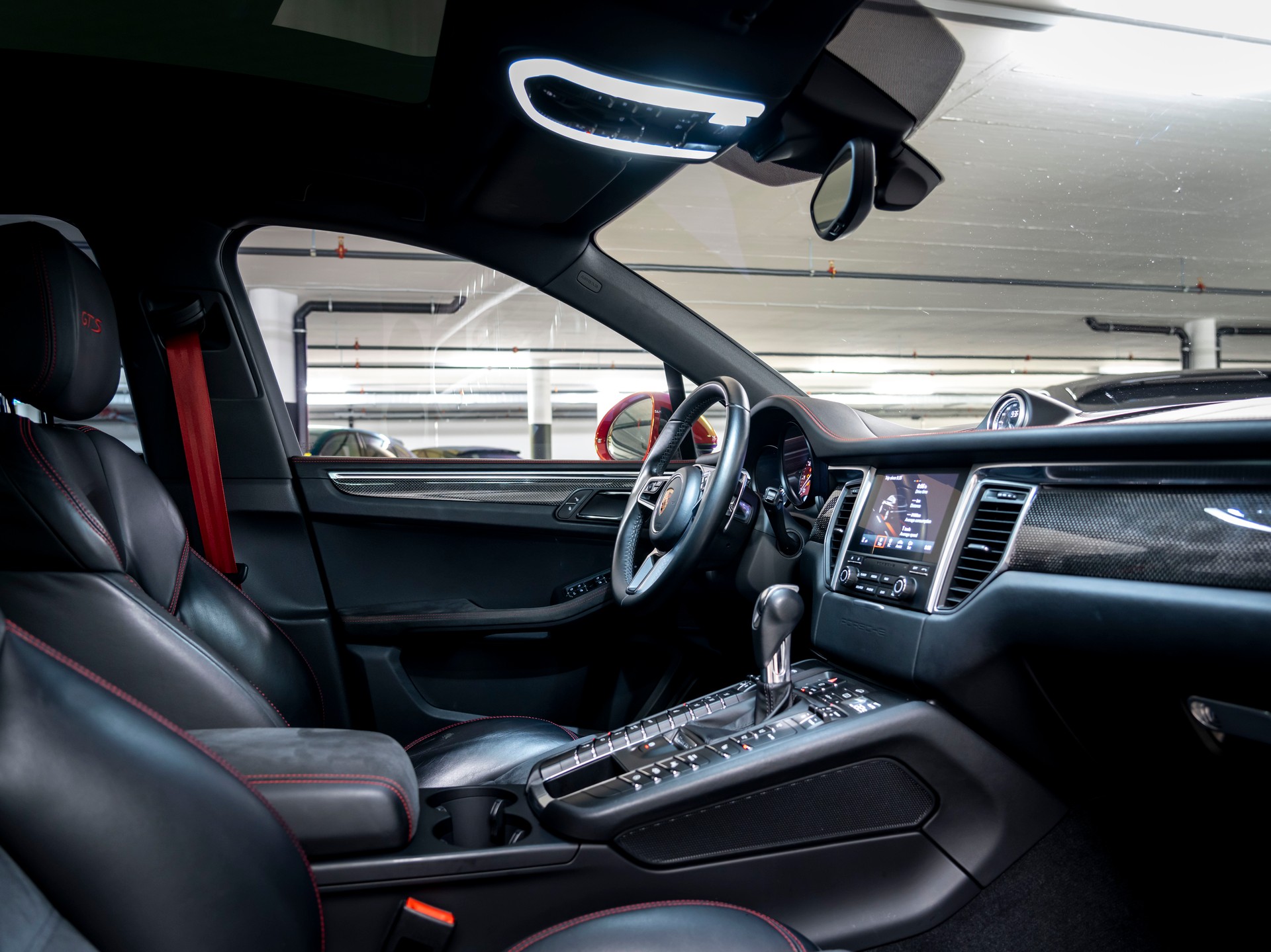 PORSCHE Macan GTS PDK-image-23