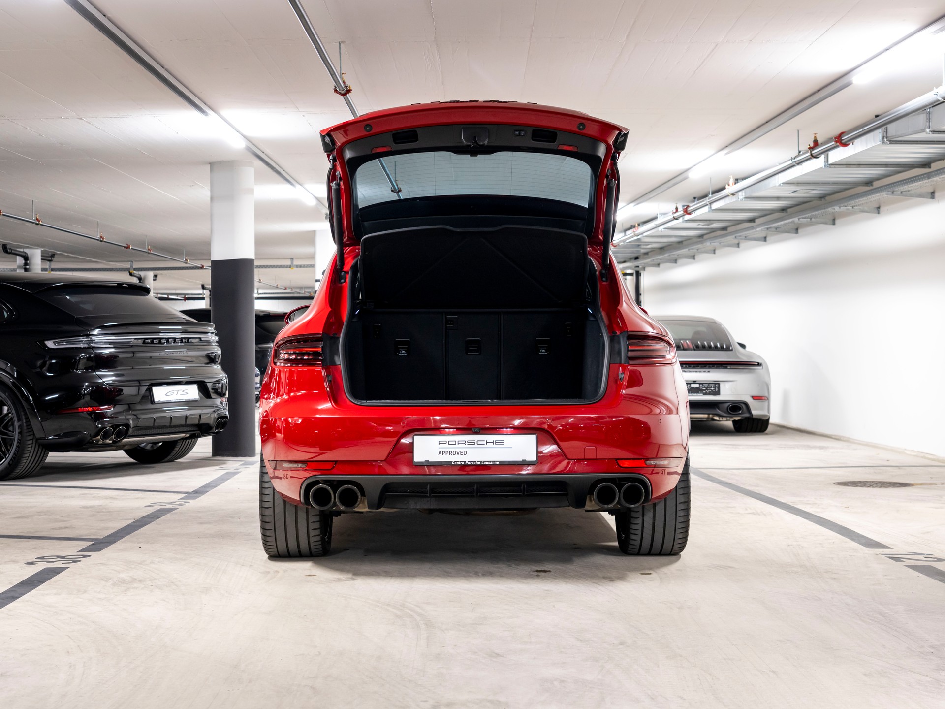 PORSCHE Macan GTS PDK-image-5