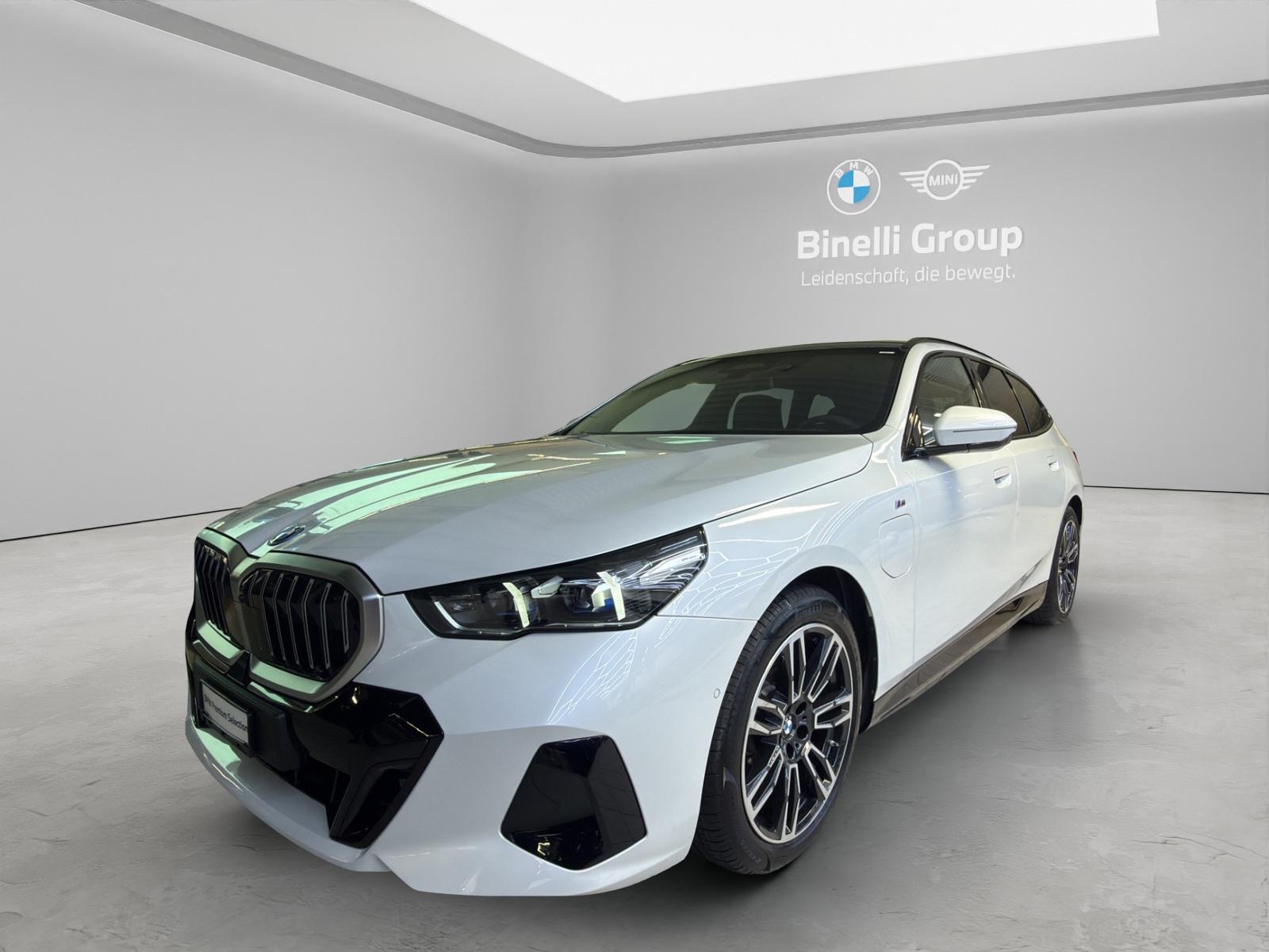 BMW 530e xDrive Touring M-SportPaket-image-0