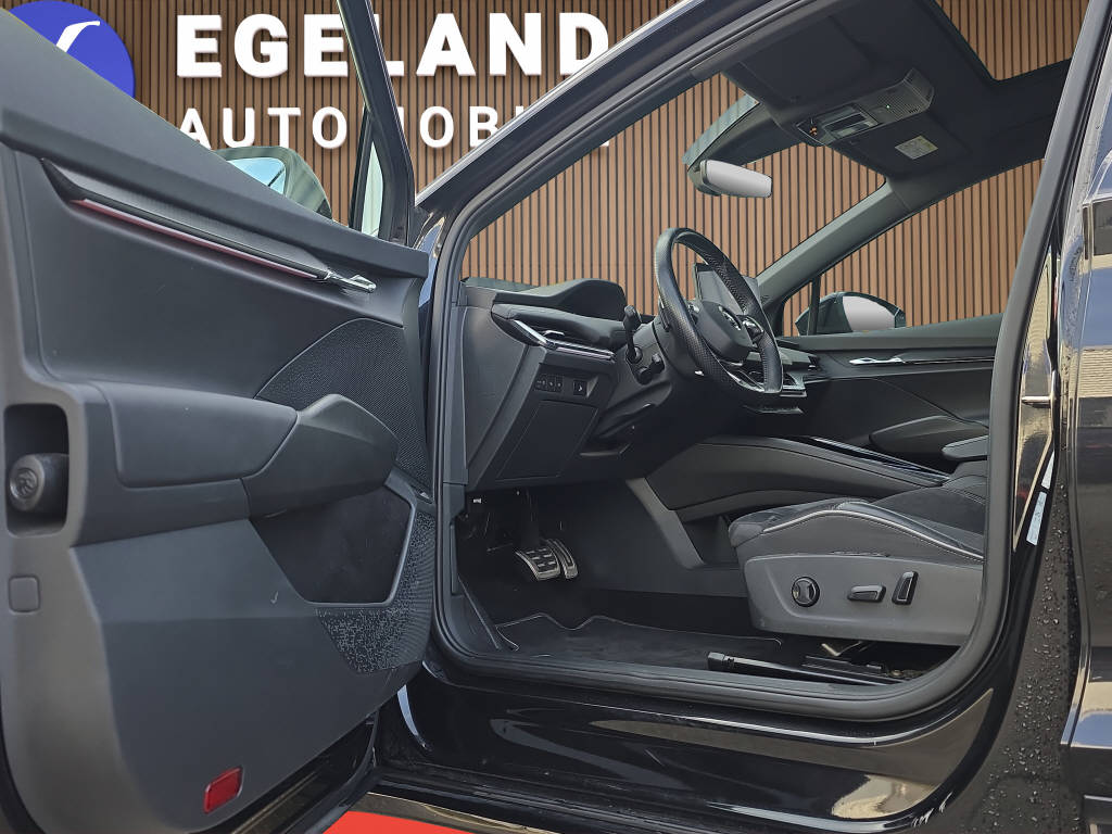 SKODA Enyaq iV 80x-image-10