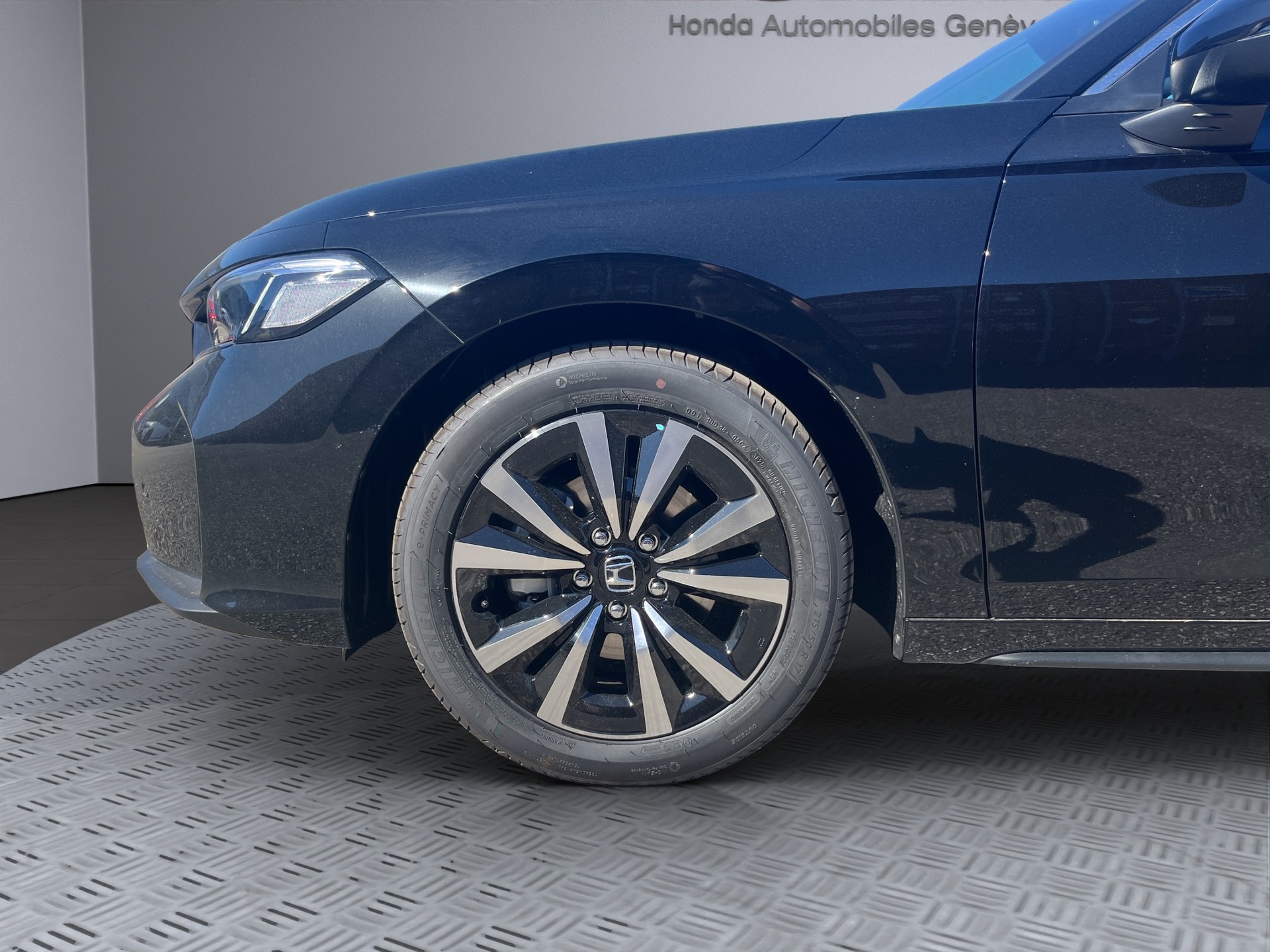 HONDA Civic 2.0 i-MMD Elegance-image-15
