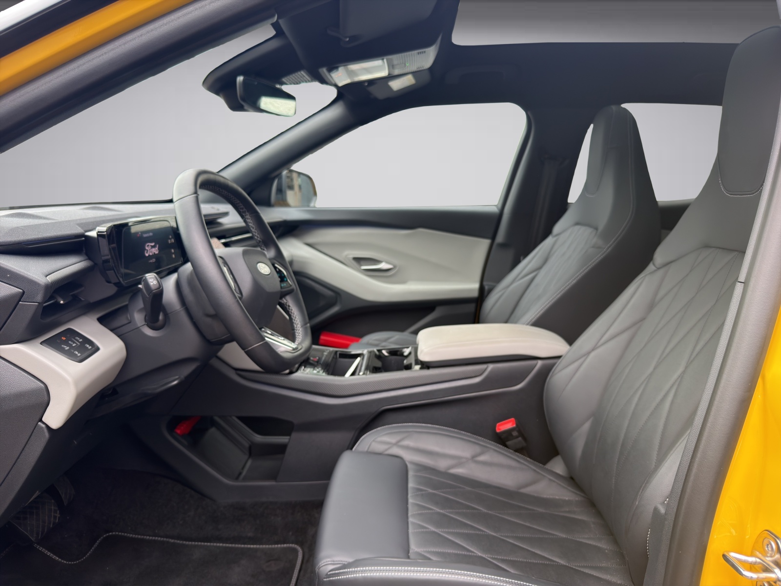 FORD Capri Extended Range Premium AWD-image-8