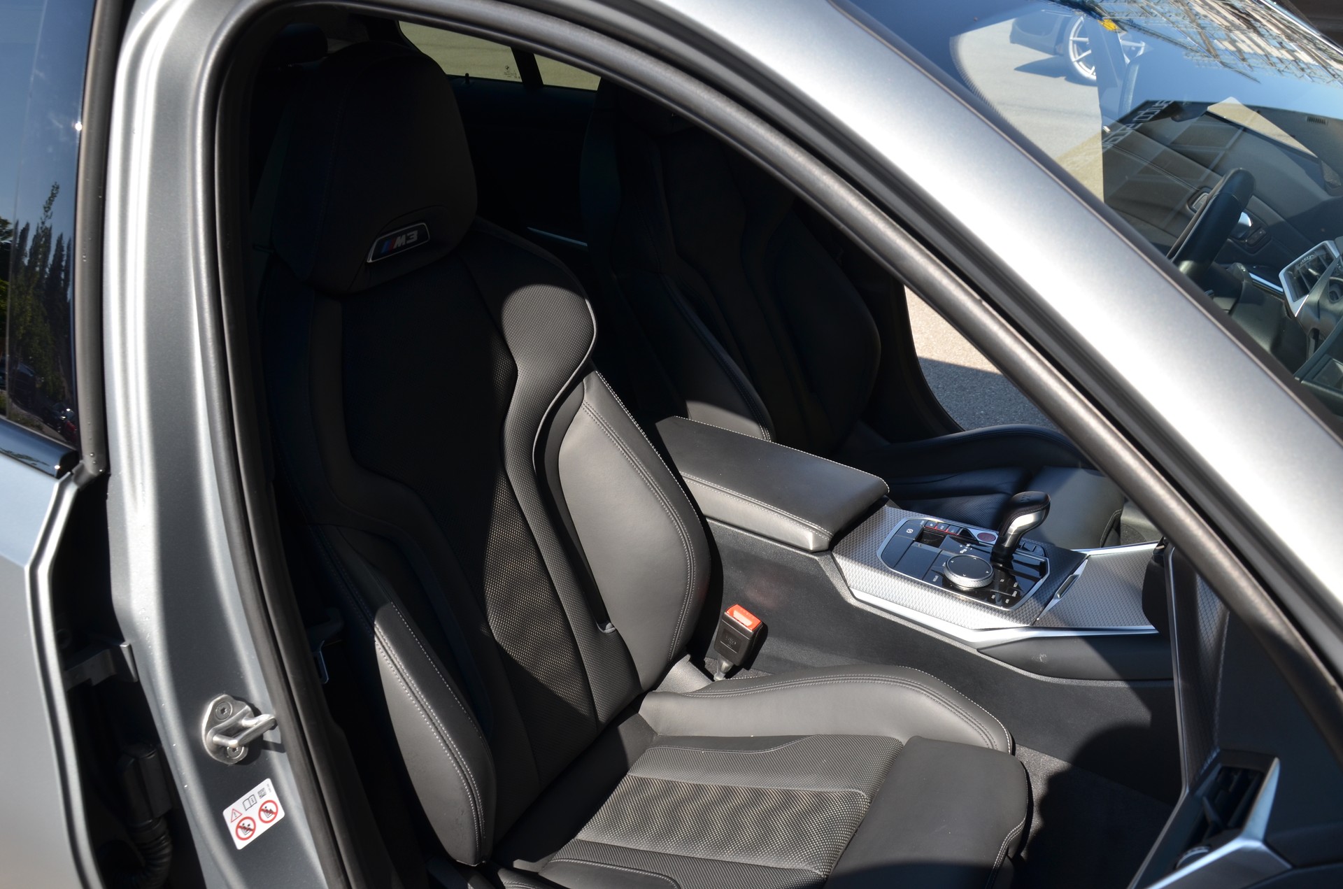 BMW M3 Competition M xDrive-image-17