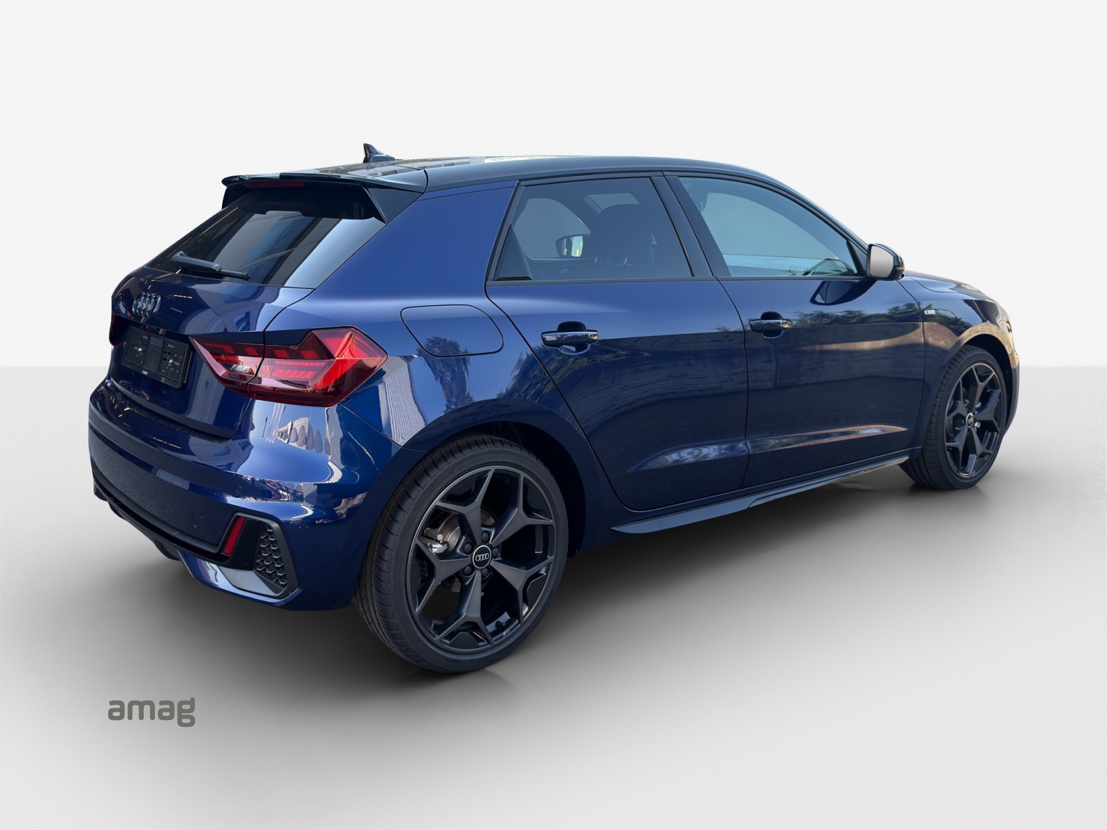 AUDI A1 Sportback 30 TFSI S Line Attraction S-tronic-image-5