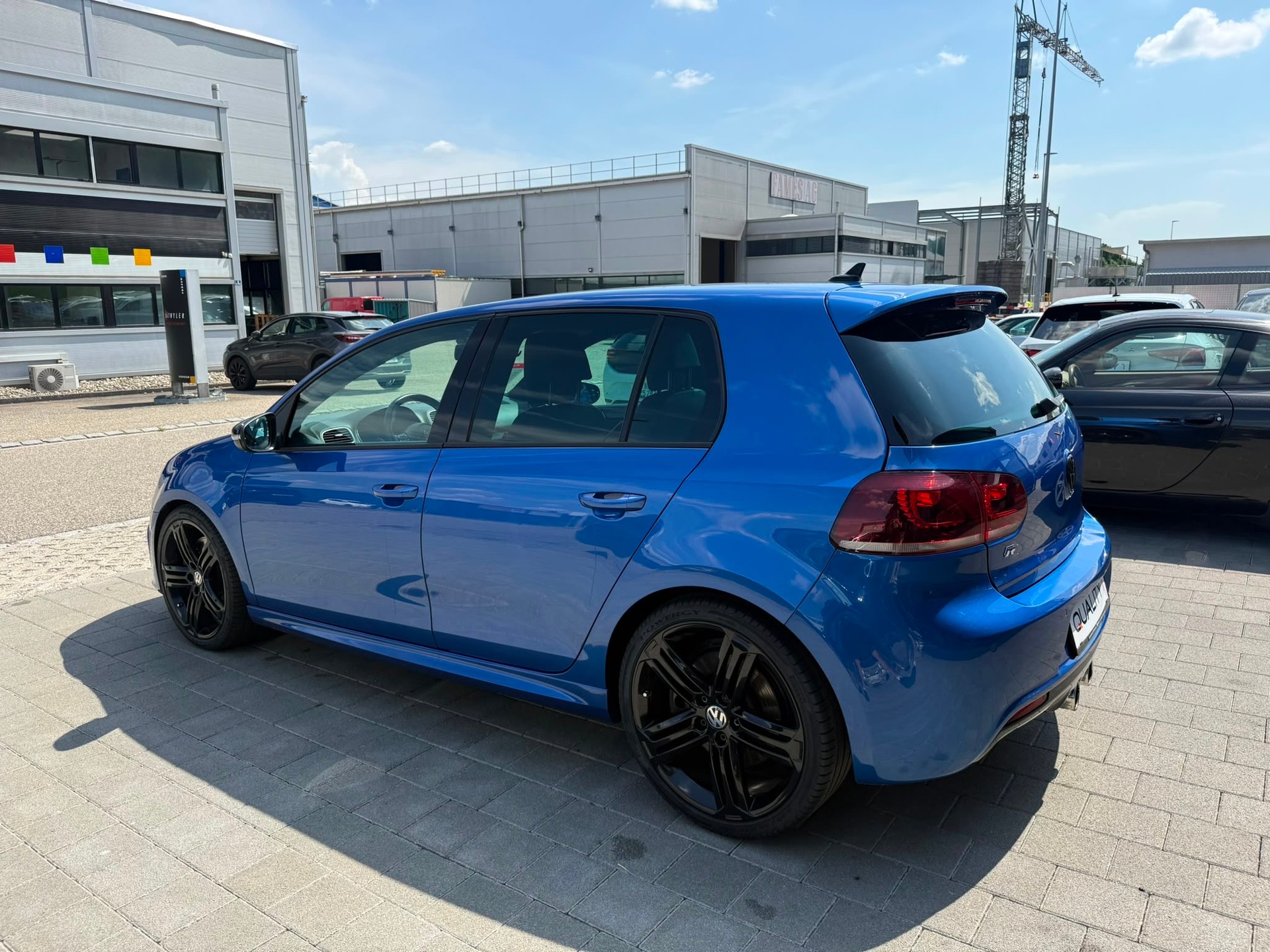 VW Golf 2.0 TSI R Team 4Motion DSG-image-8