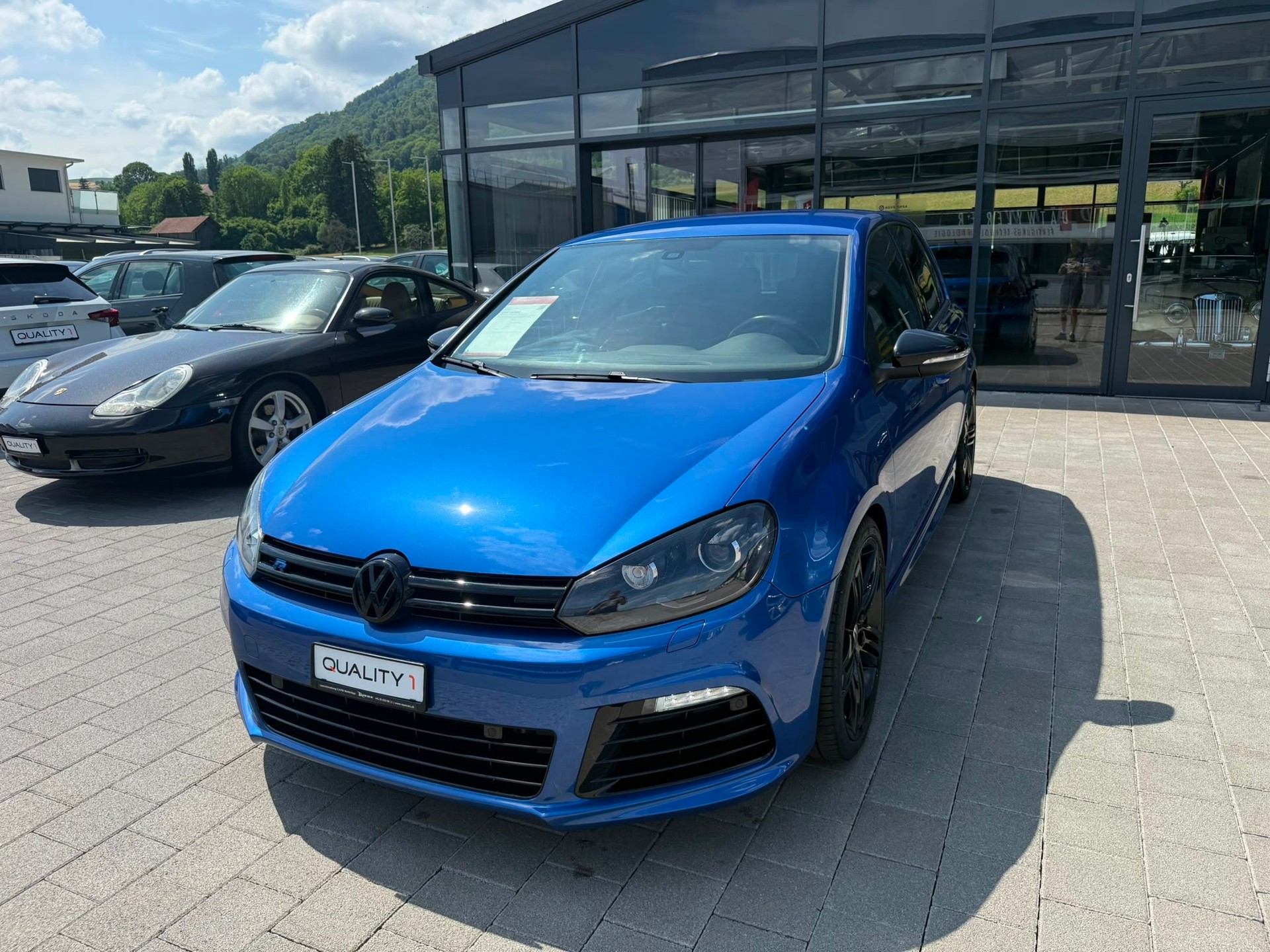 VW Golf 2.0 TSI R Team 4Motion DSG-image-7