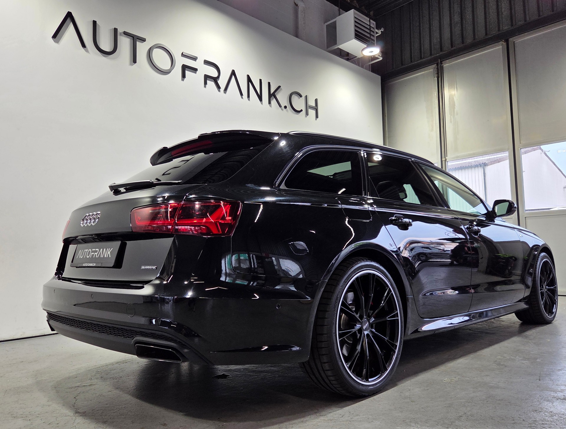 AUDI A6 Avant 3.0 V6 TDI Competition quattro-image-2