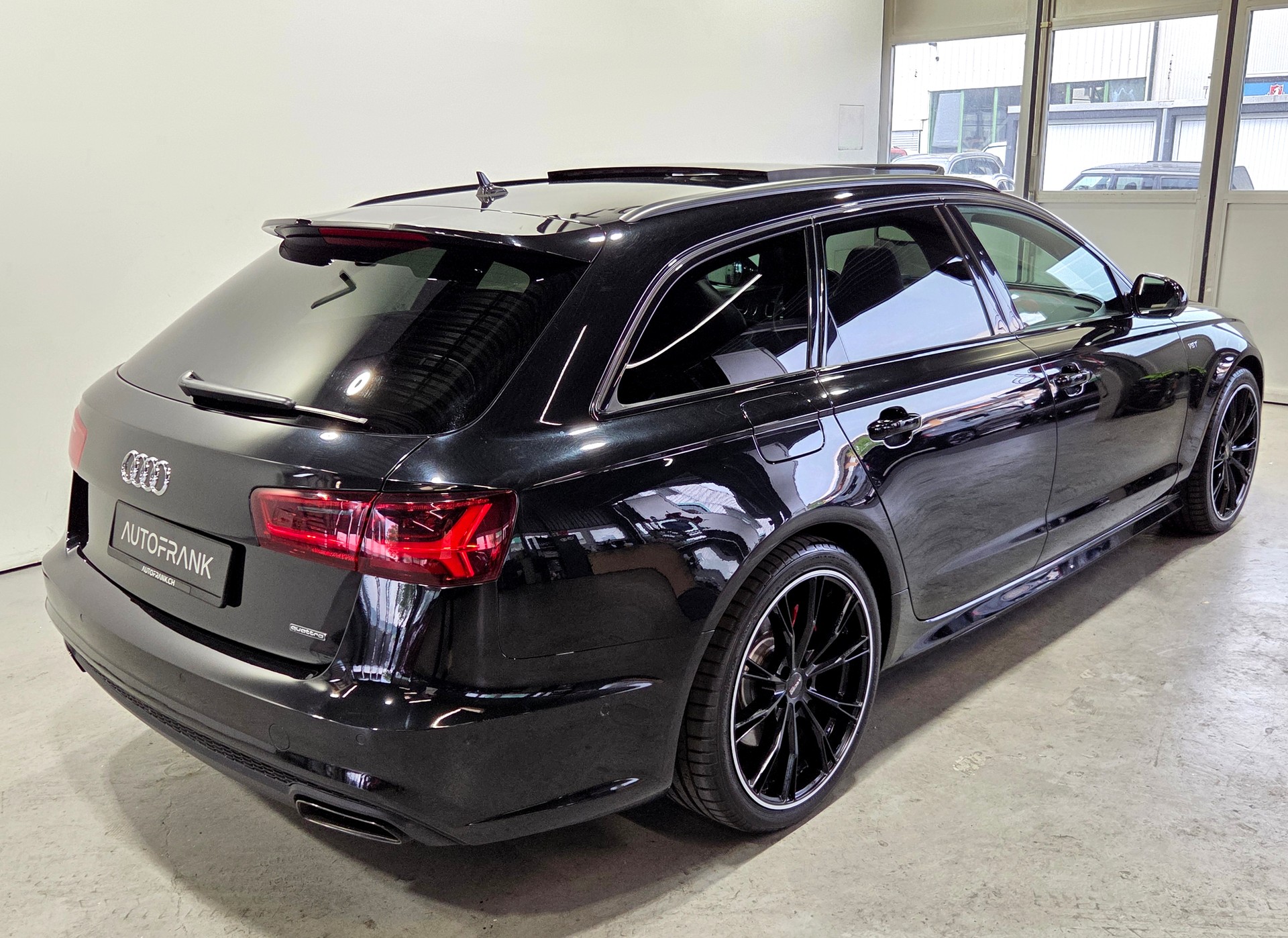 AUDI A6 Avant 3.0 V6 TDI Competition quattro-image-17