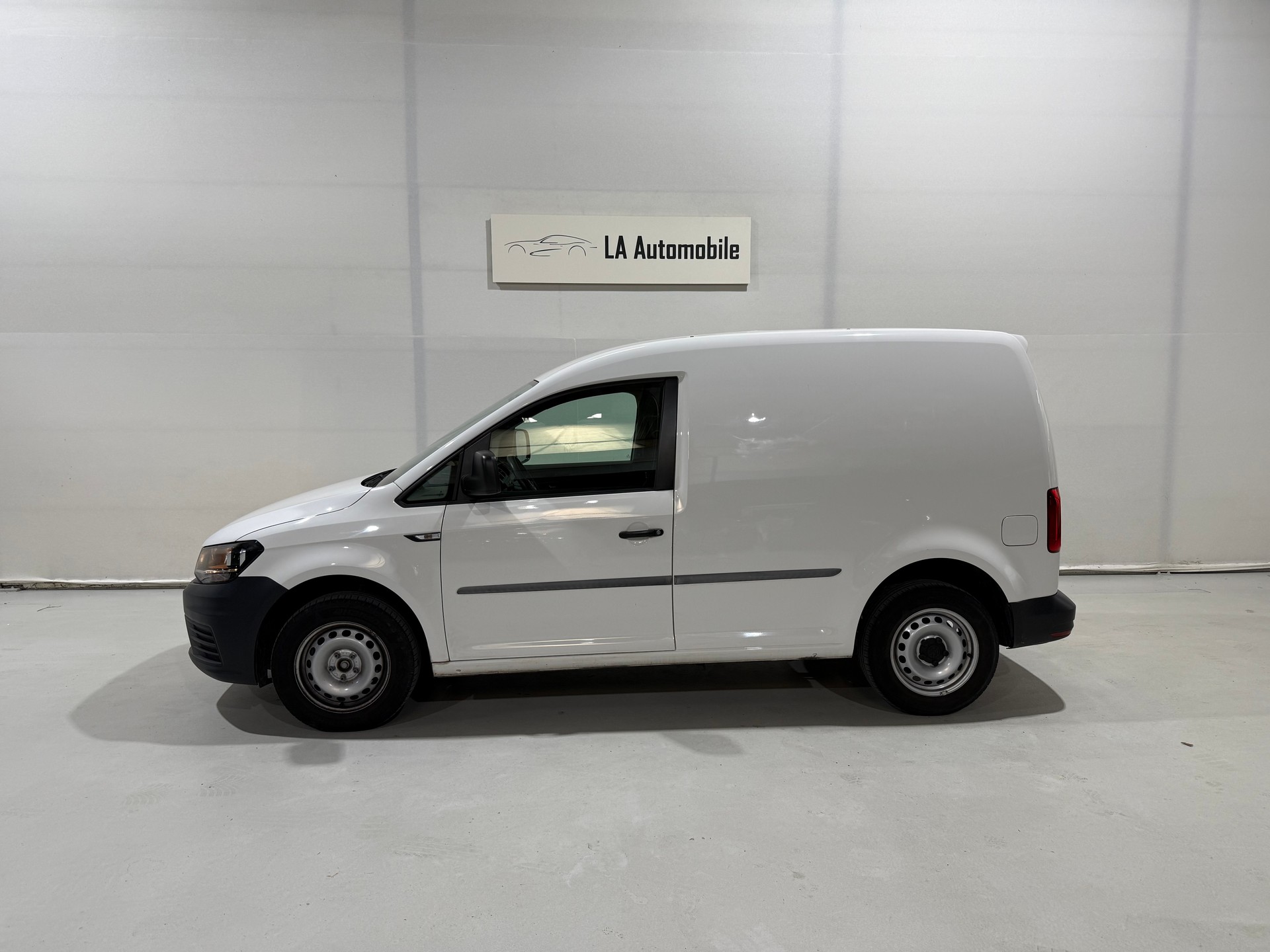 VW Caddy 1.2 TSI Entry BlueMotion Technology-image-2