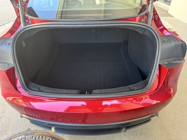 TESLA Model 3 Performance D-image-6