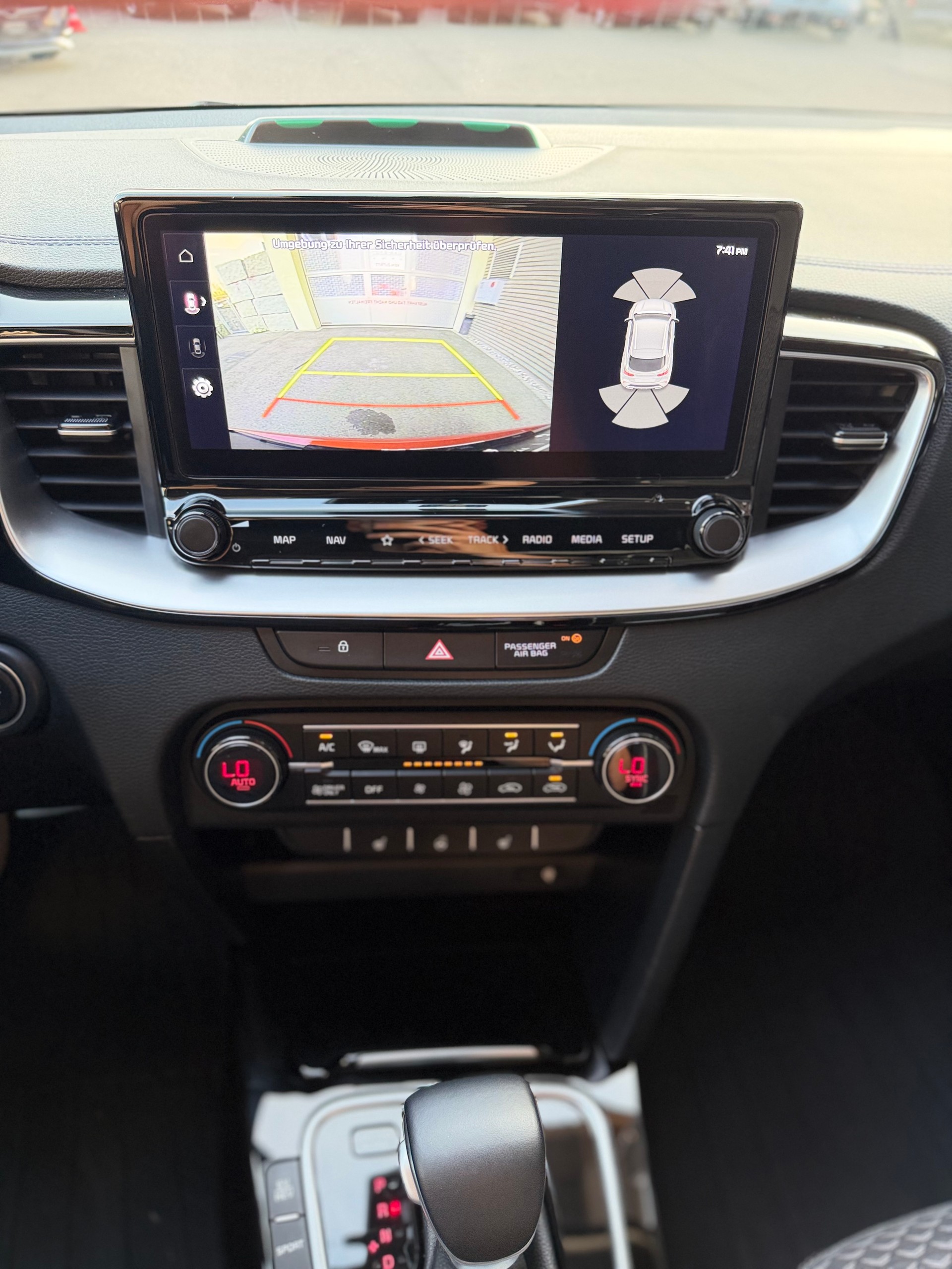 KIA Xceed 1.6 GDi Plug-in Hybrid Style DCT-image-9