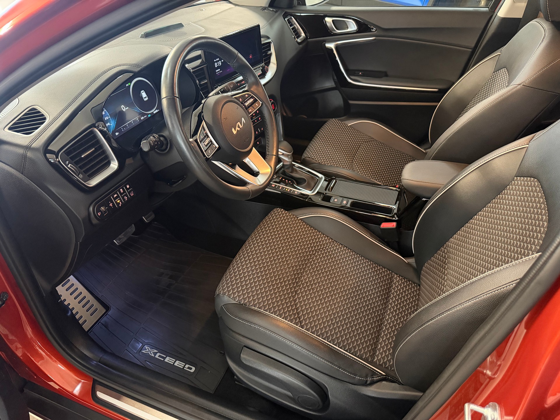 KIA Xceed 1.6 GDi Plug-in Hybrid Style DCT-image-10
