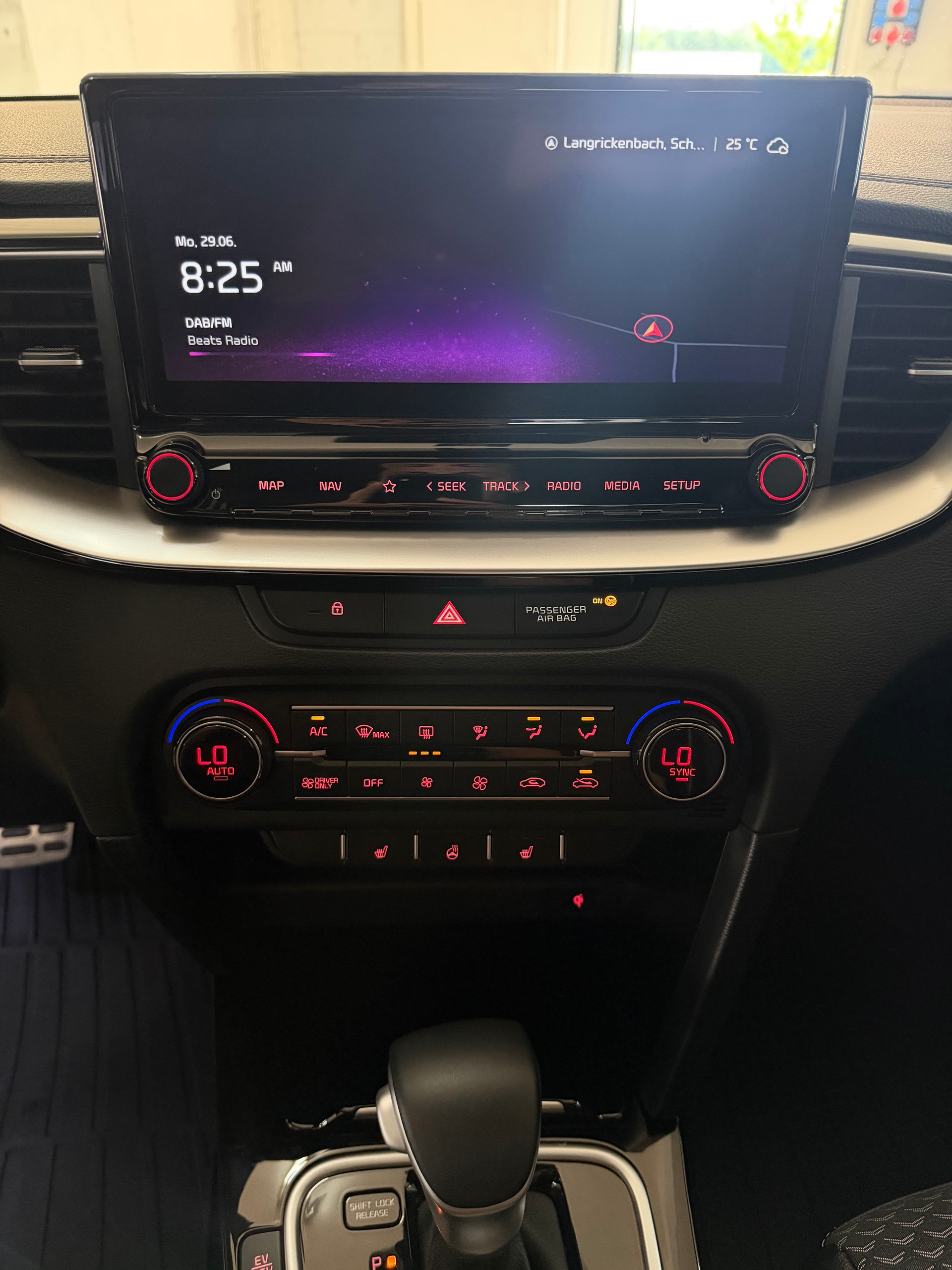 KIA Xceed 1.6 GDi Plug-in Hybrid Style DCT-image-24