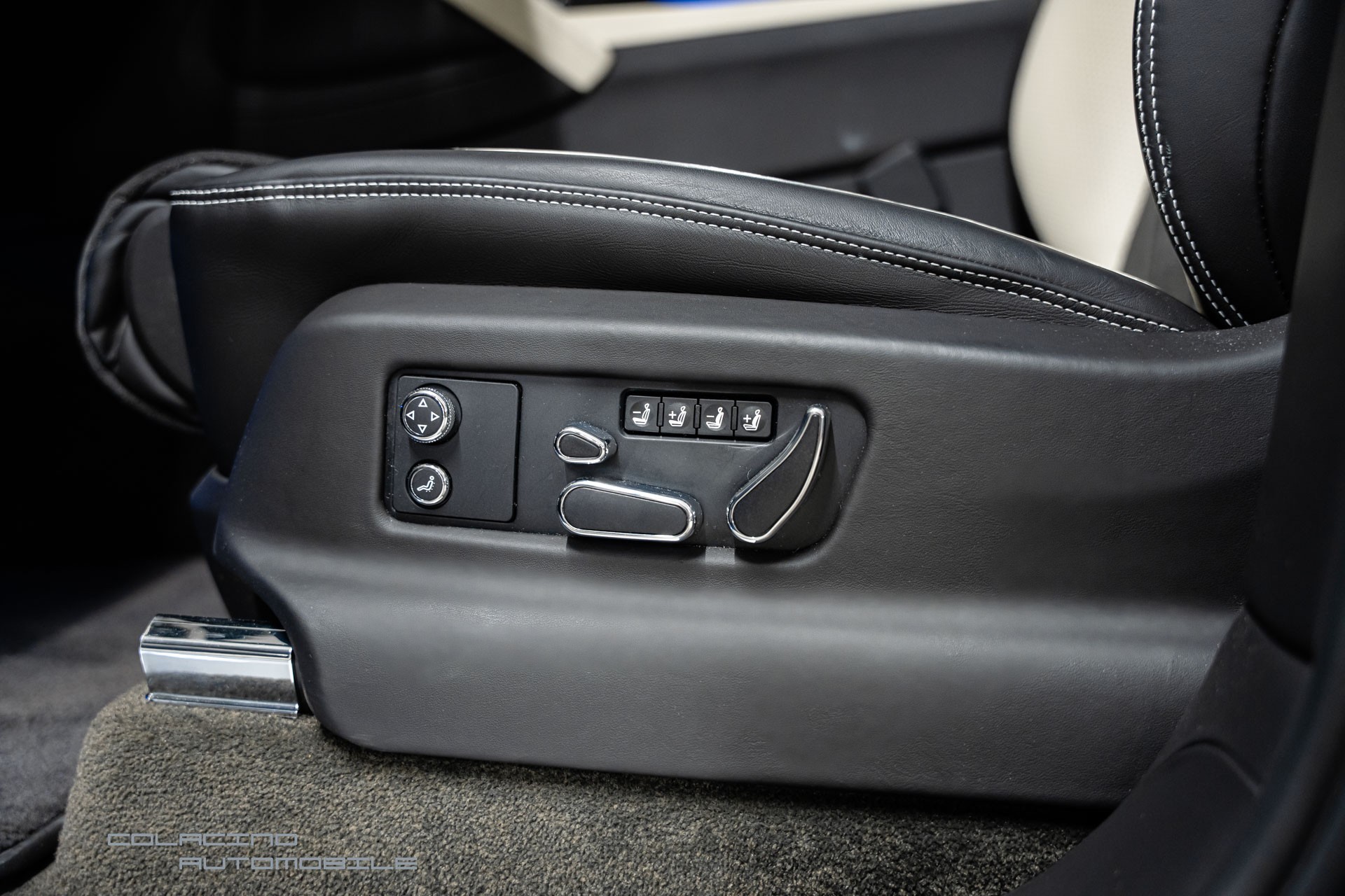 BENTLEY Bentayga V8 S-image-21