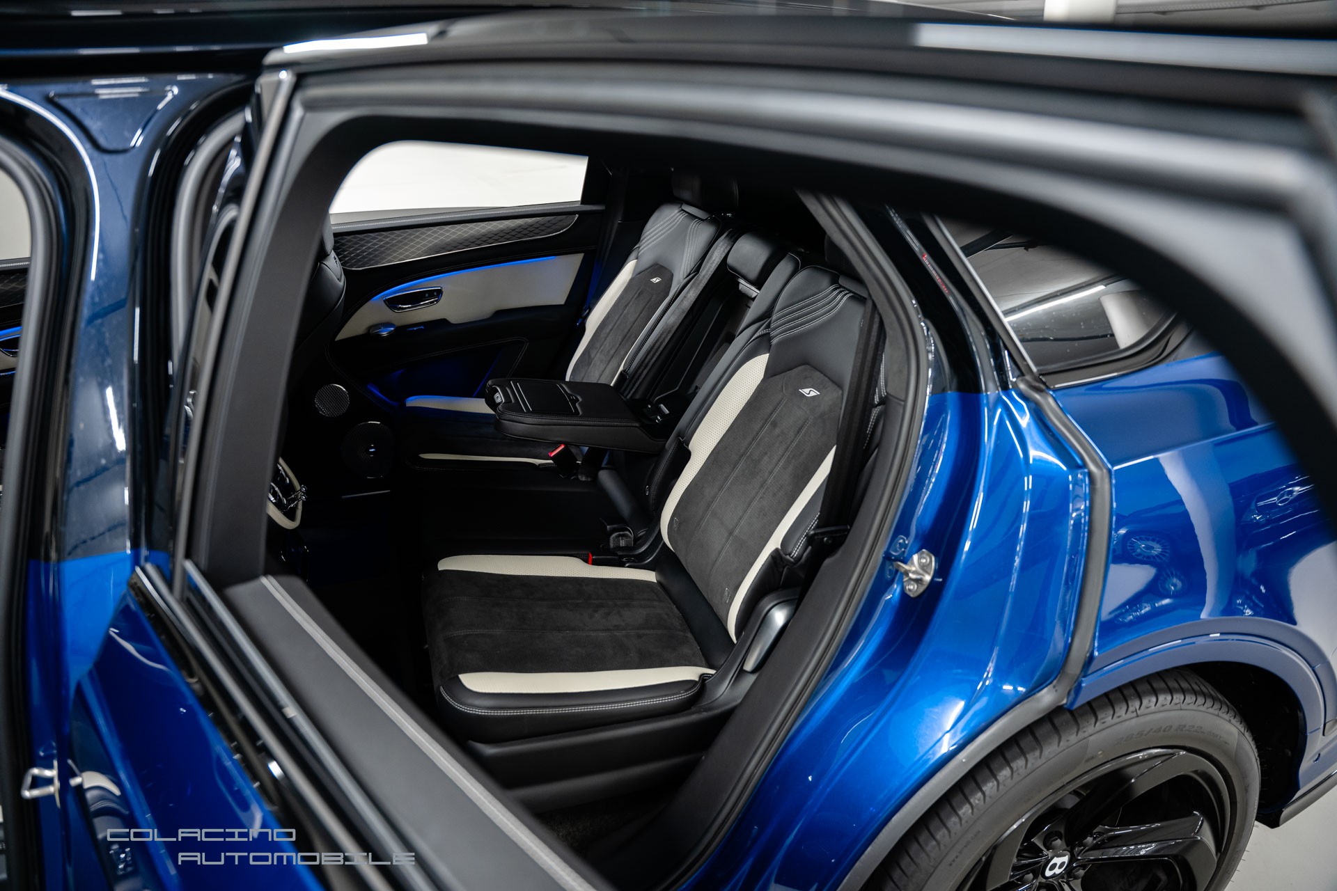 BENTLEY Bentayga V8 S-image-15