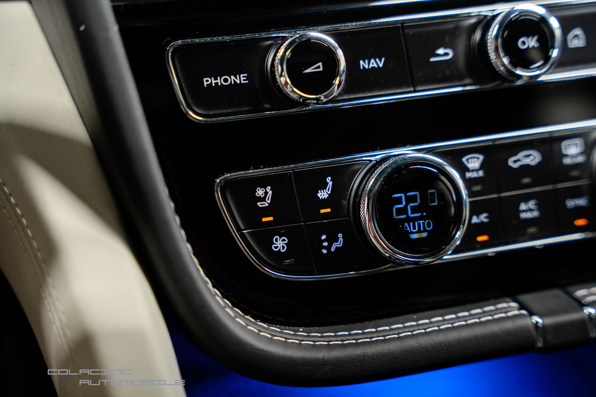 BENTLEY Bentayga V8 S-image-26