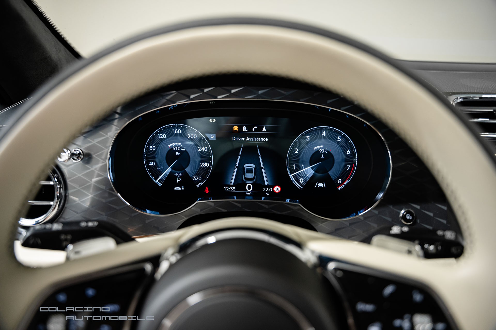 BENTLEY Bentayga V8 S-image-24