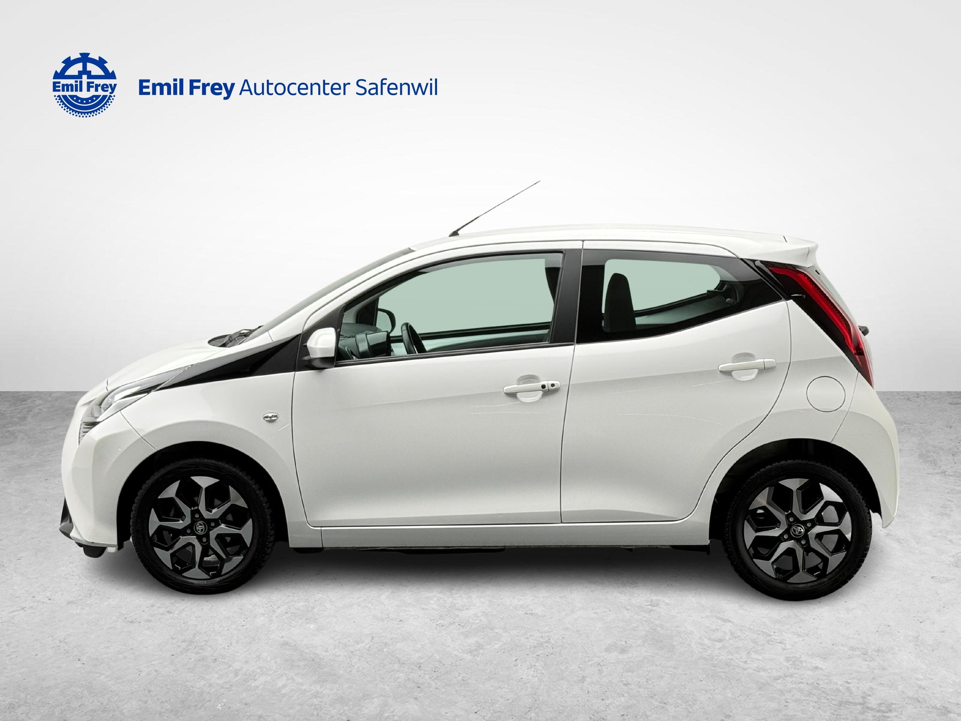 TOYOTA Aygo 1.0 VVT-i Trend-image-1