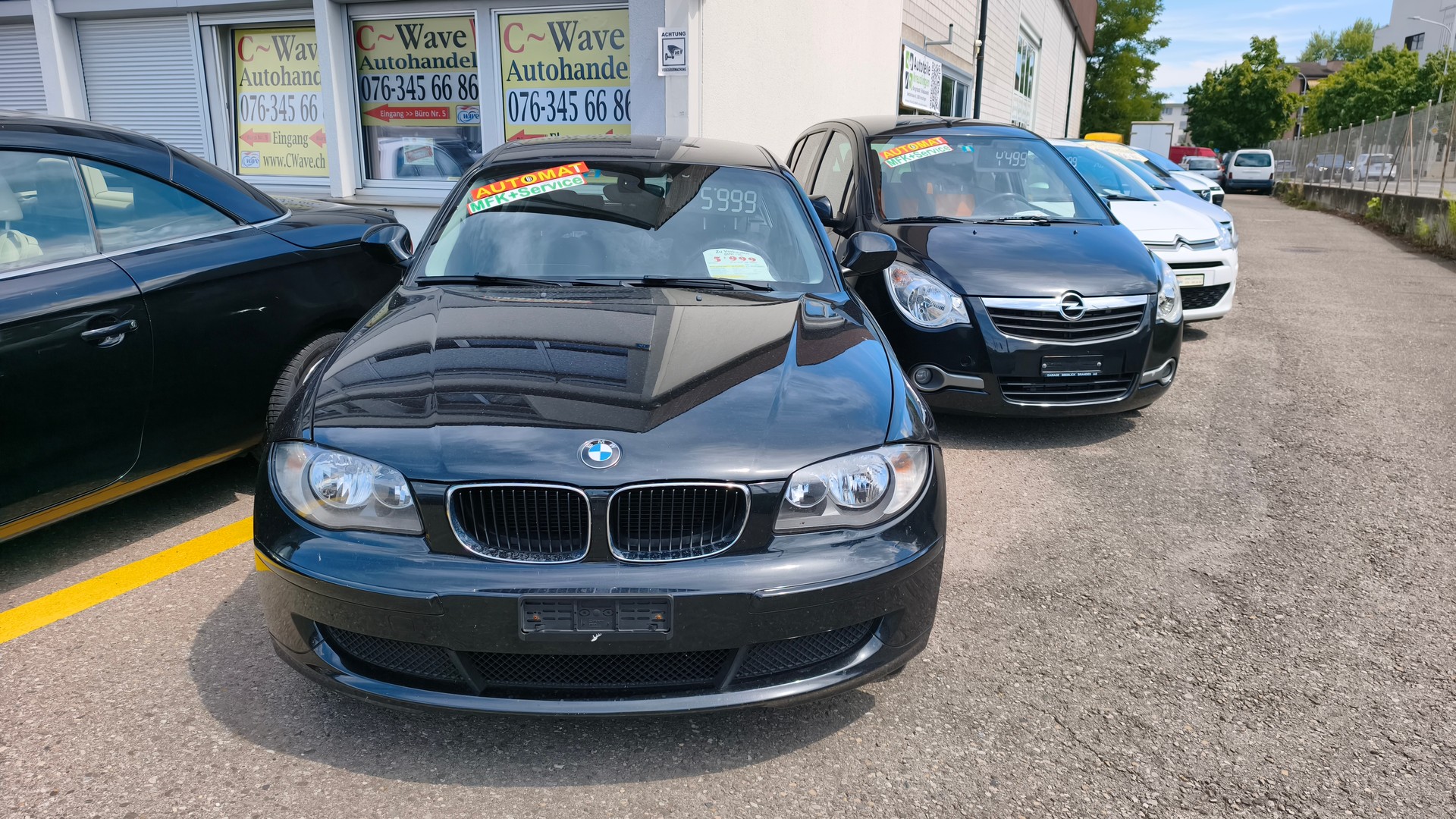 BMW 116i Access Steptronic-image-0