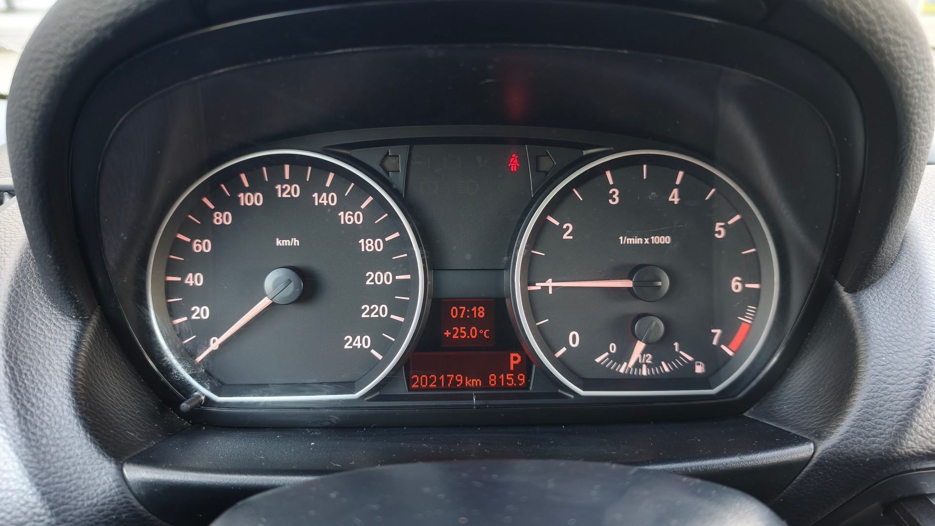 BMW 116i Access Steptronic-image-13