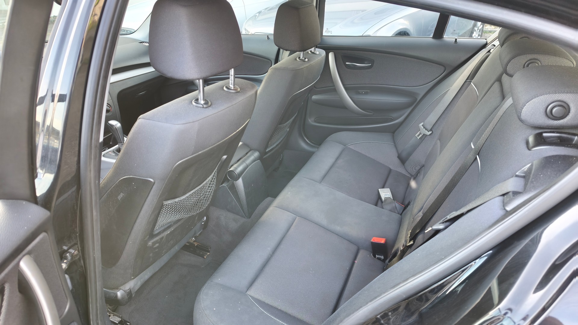 BMW 116i Access Steptronic-image-12