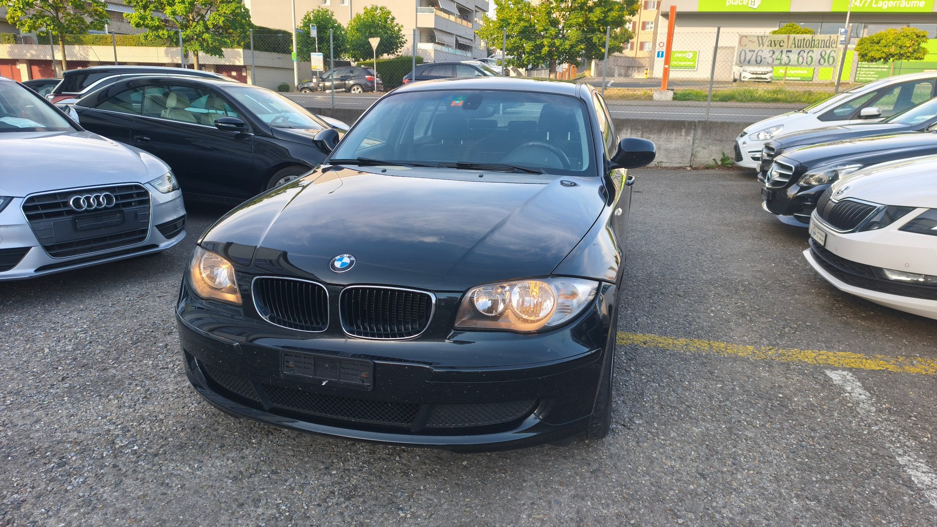 BMW 116i Access Steptronic-image-4