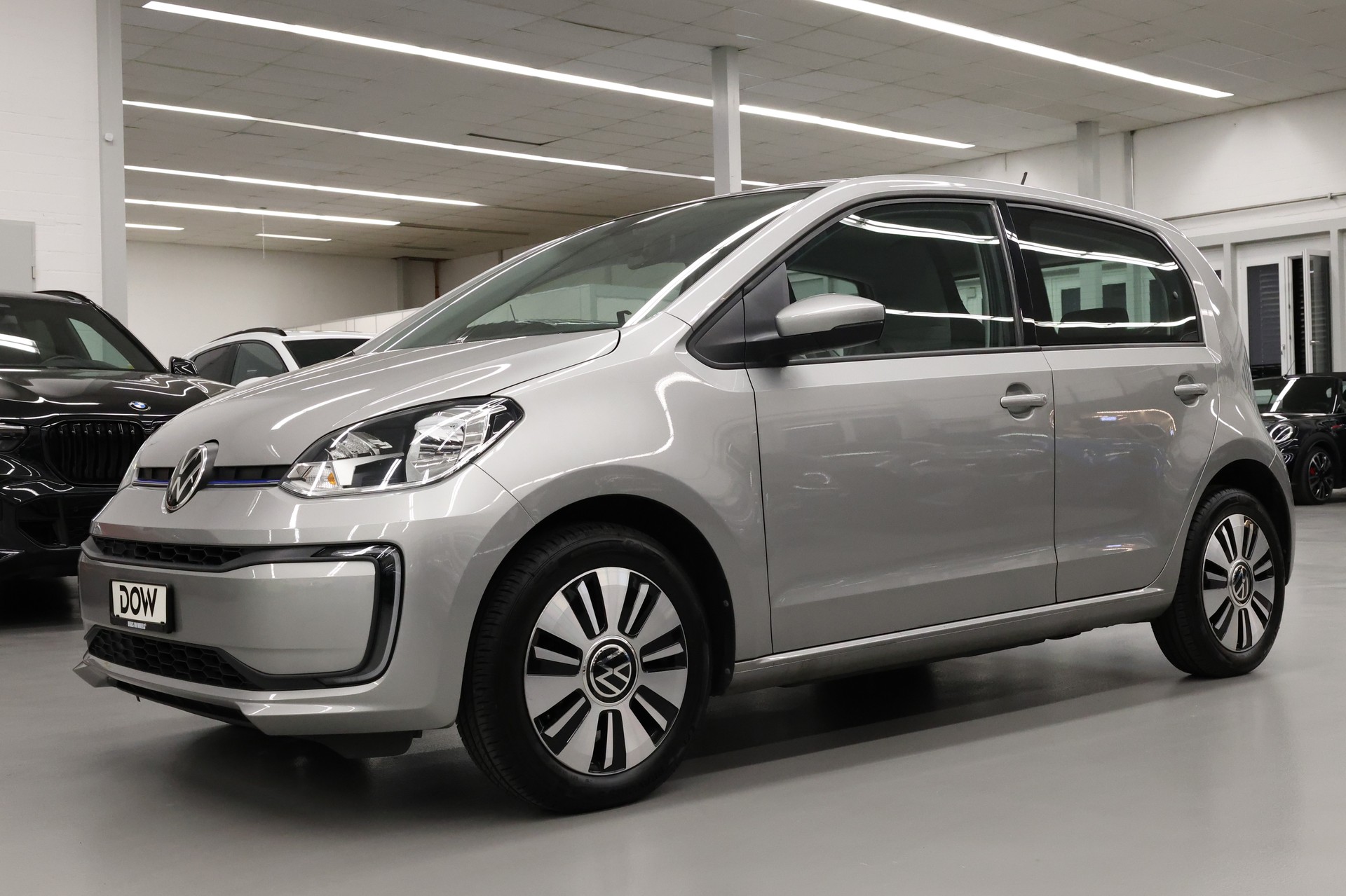 VW Up e-image-3