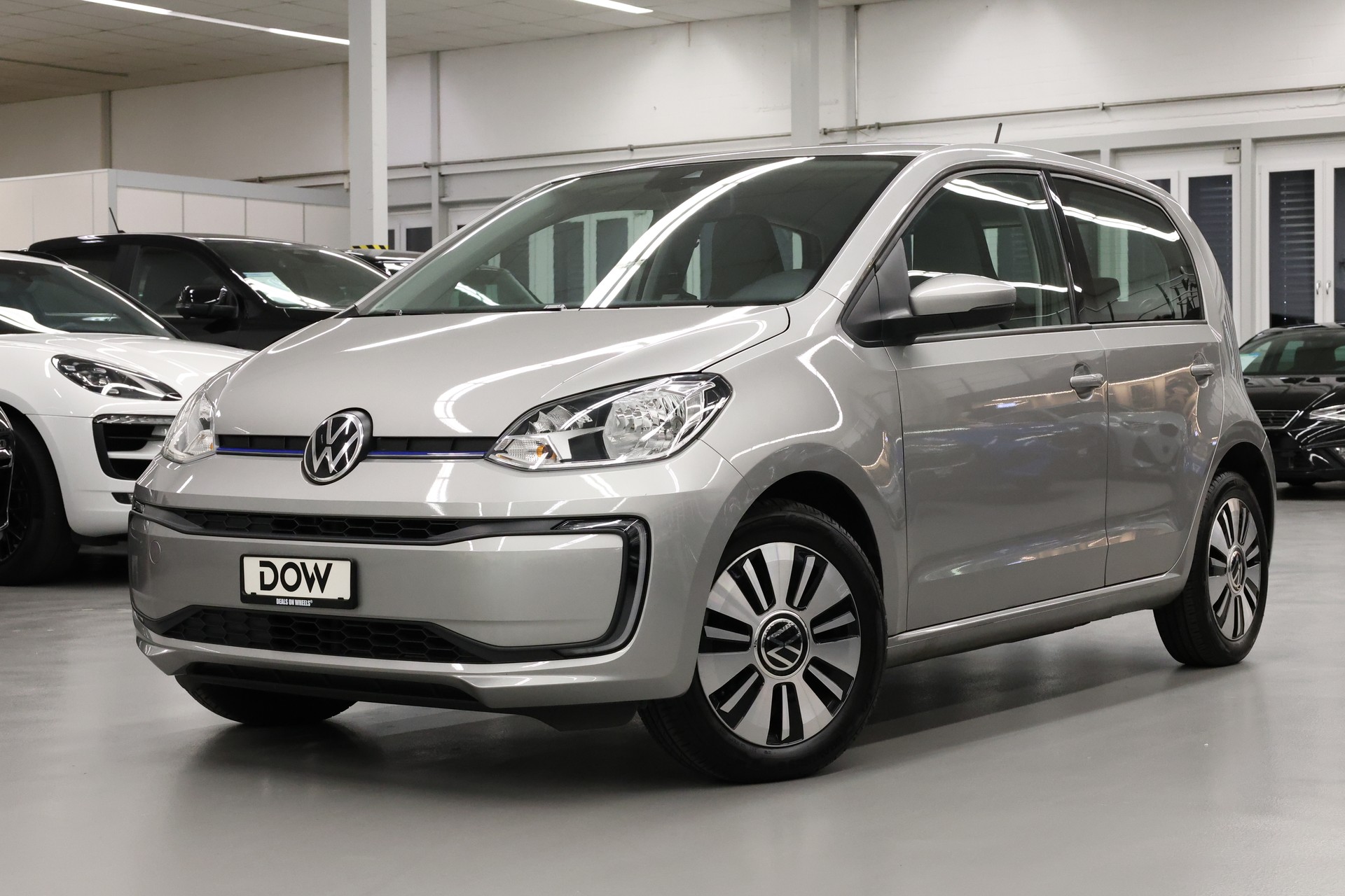 VW Up e-image-0
