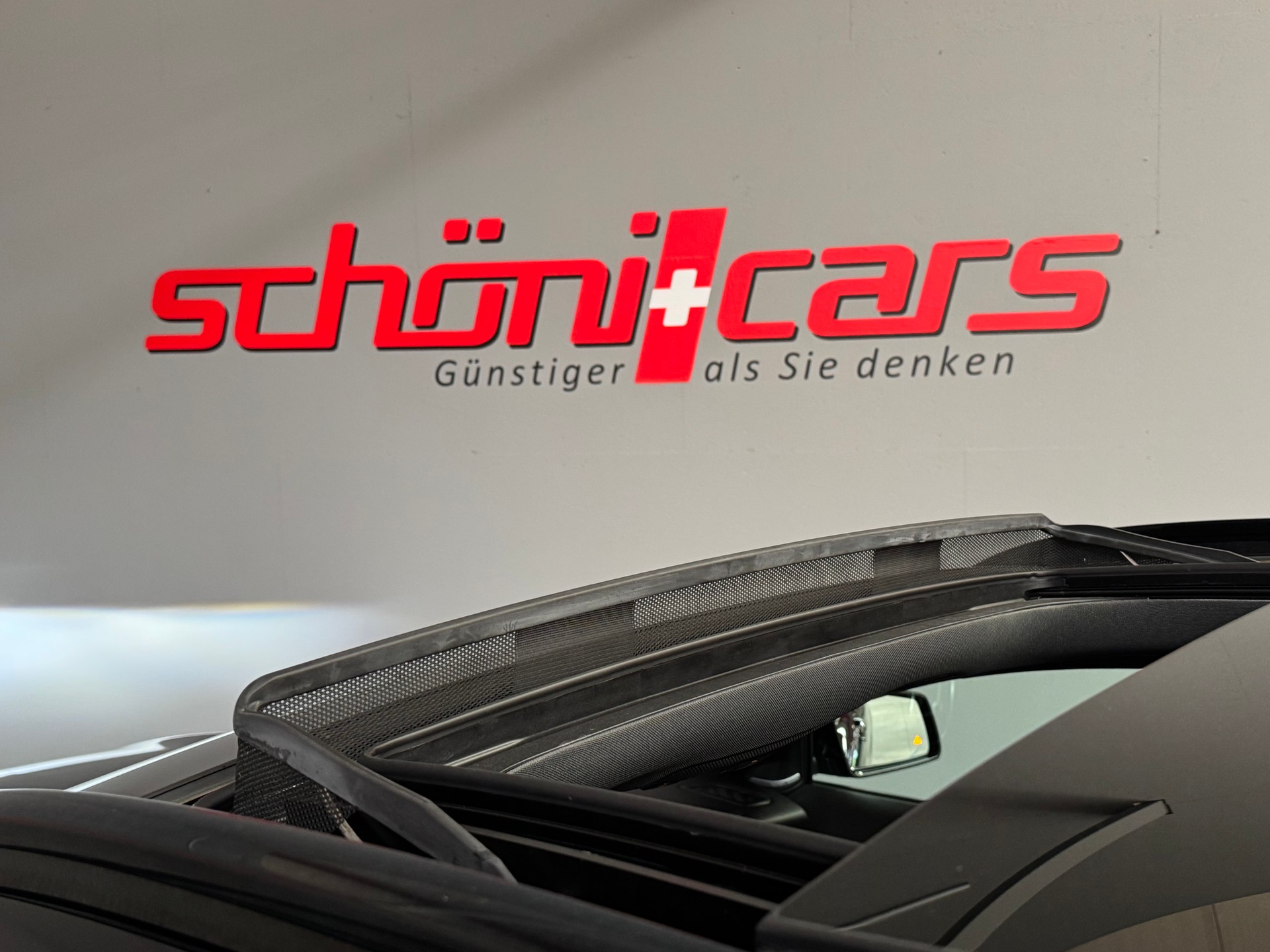 MERCEDES-BENZ GLA 250 AMG Line 4Matic 7G-DCT-image-11
