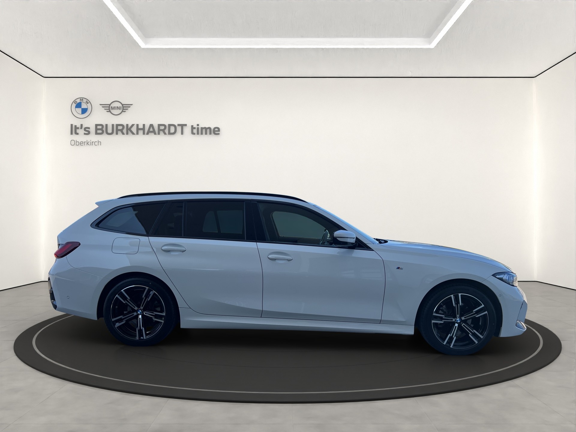 BMW 320d xDr 48V Tour M Sport-image-5
