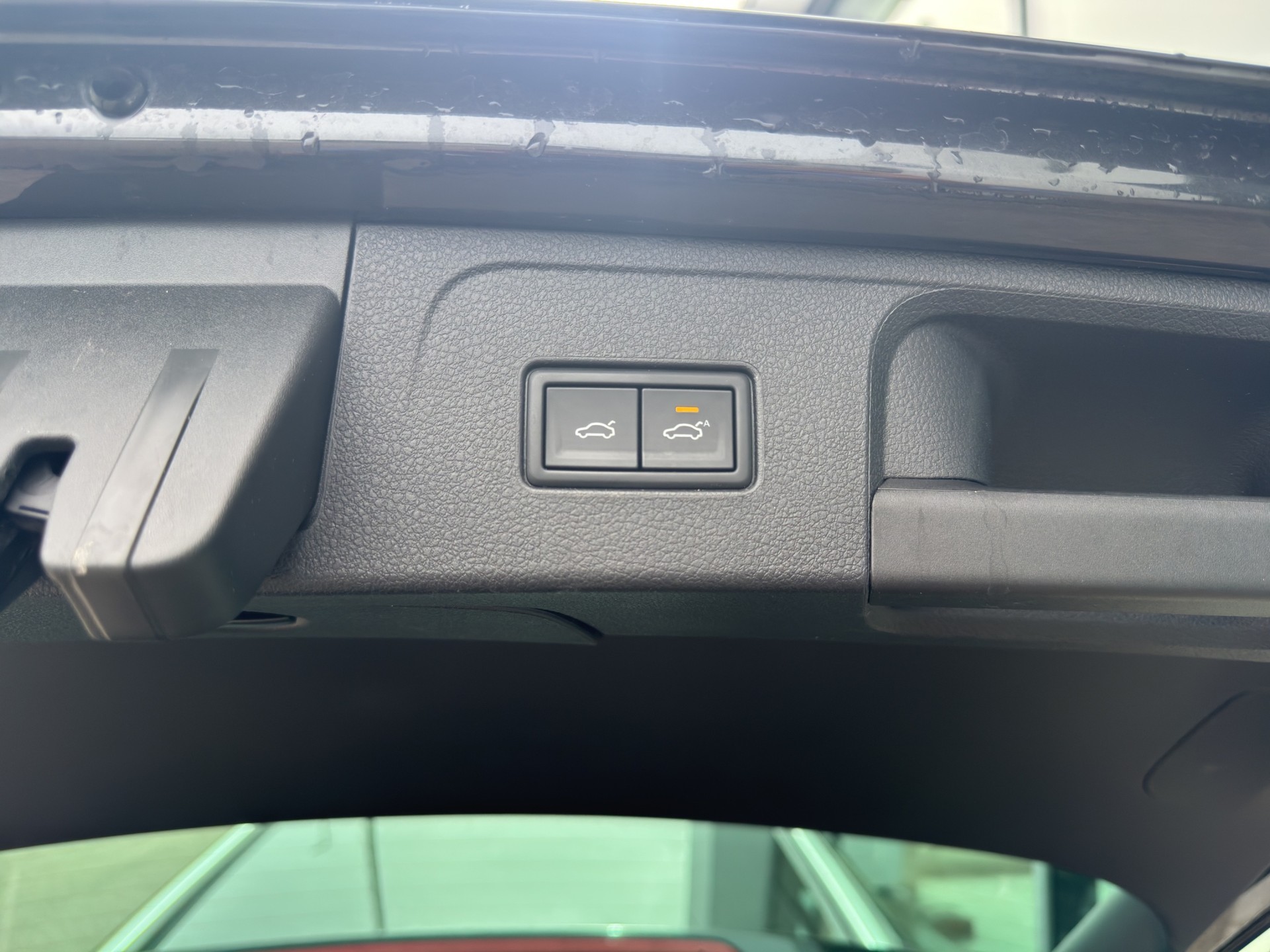 VW Passat 2.0 TDI BMT Elegance 4Motion DSG-image-12