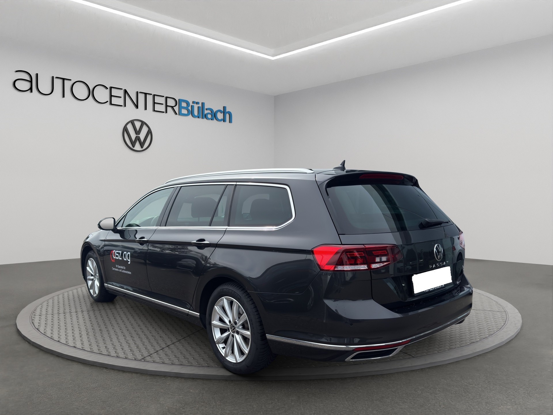 VW Passat 2.0 TDI BMT Elegance 4Motion DSG-image-5