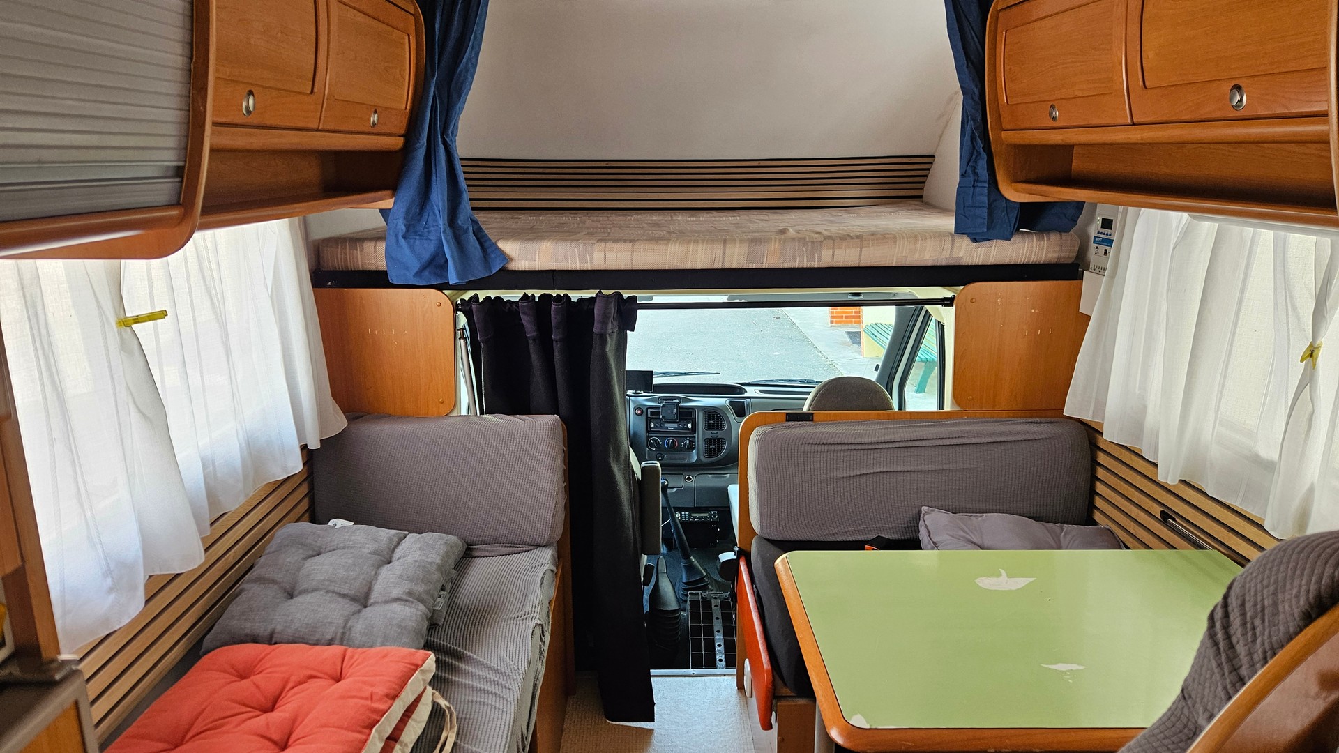 FORD Transit-image-5