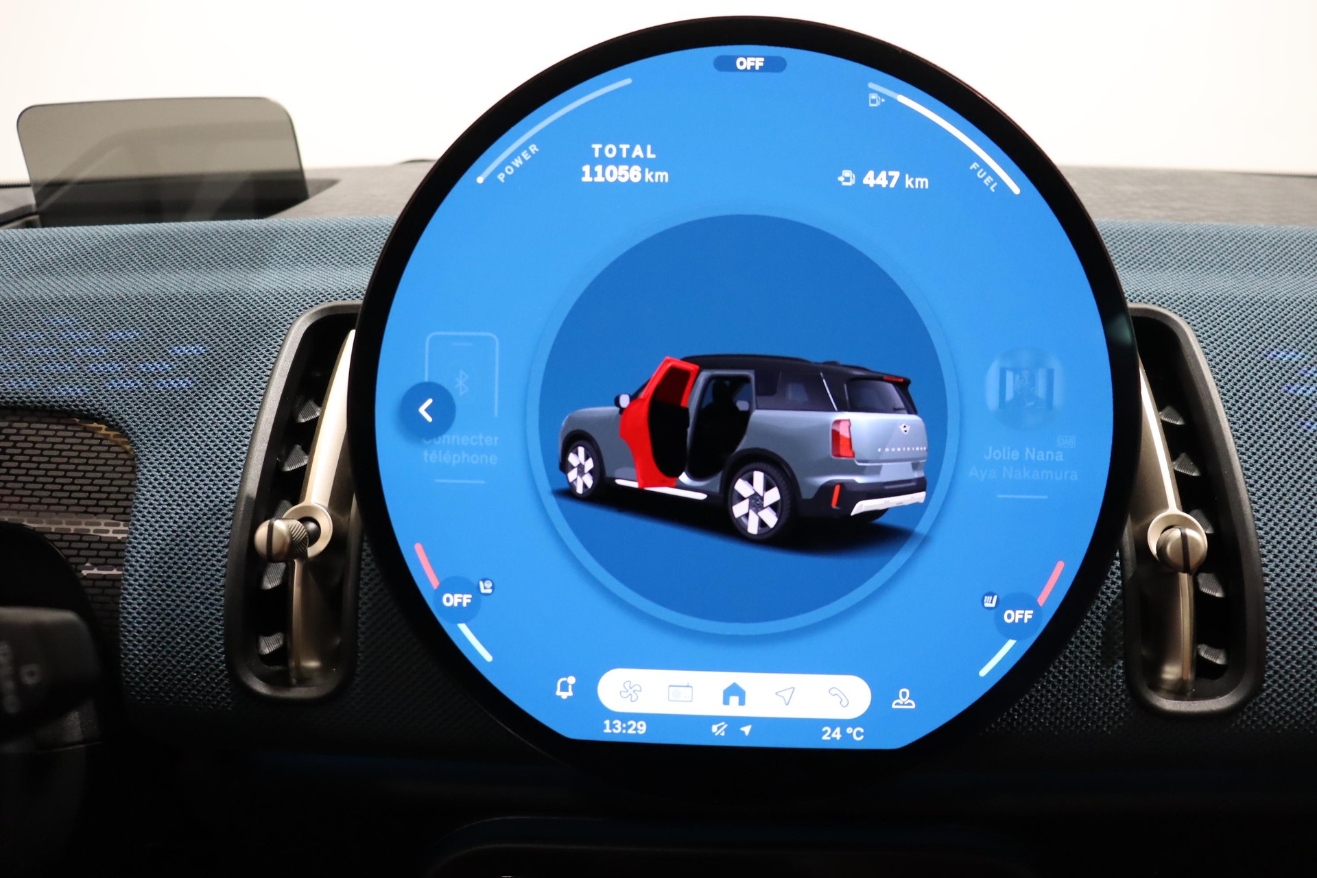 MINI Countryman U25 2.0i S ALL4-image-14