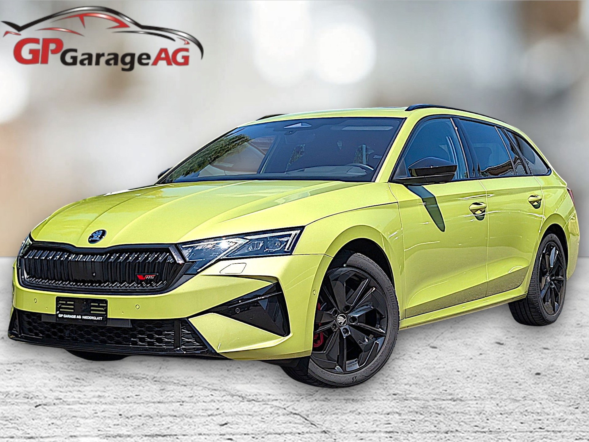 SKODA Octavia Combi 2.0 TSI DSG RS