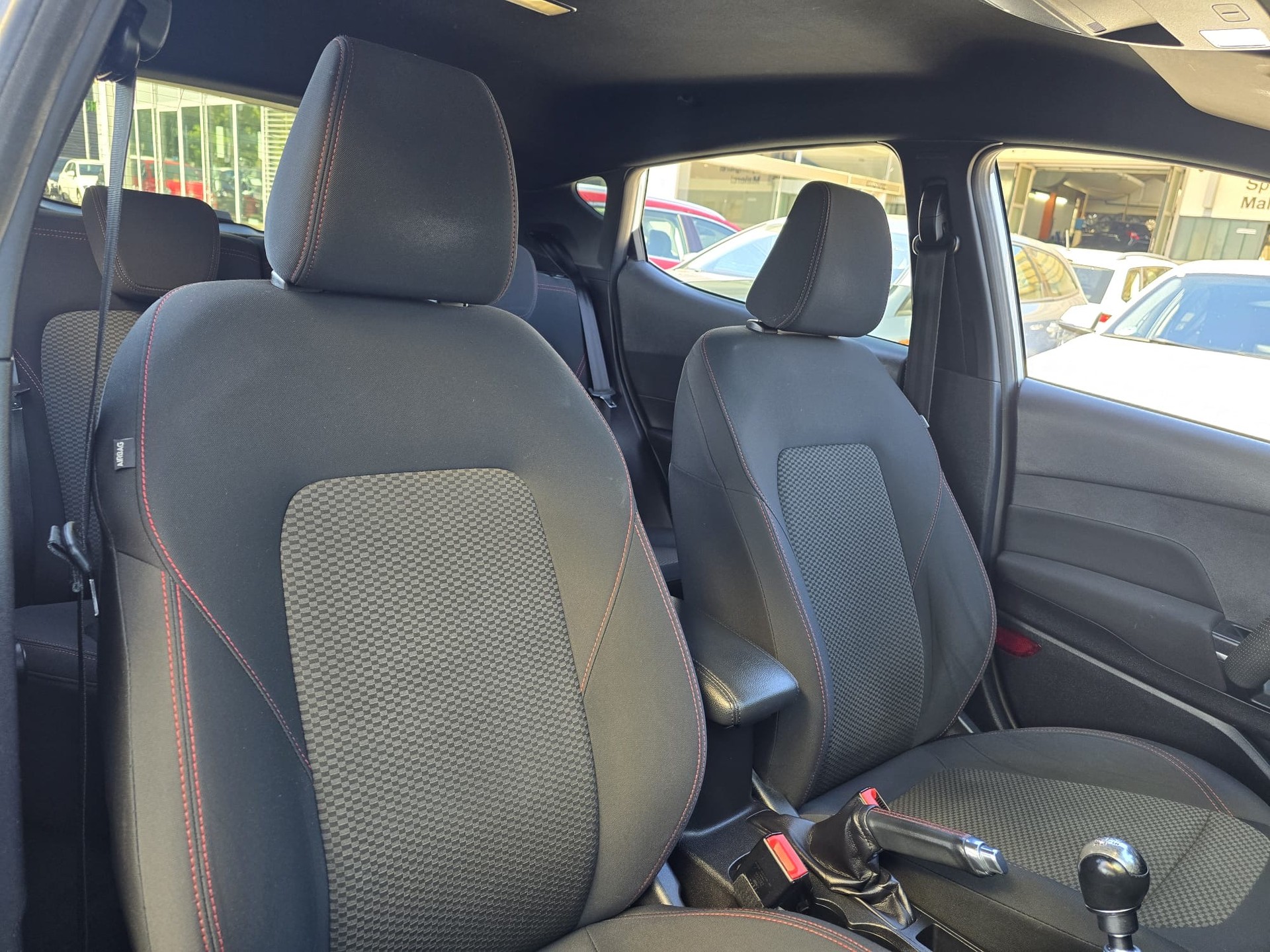 FORD Fiesta 1.0 SCTi ST Line-image-15