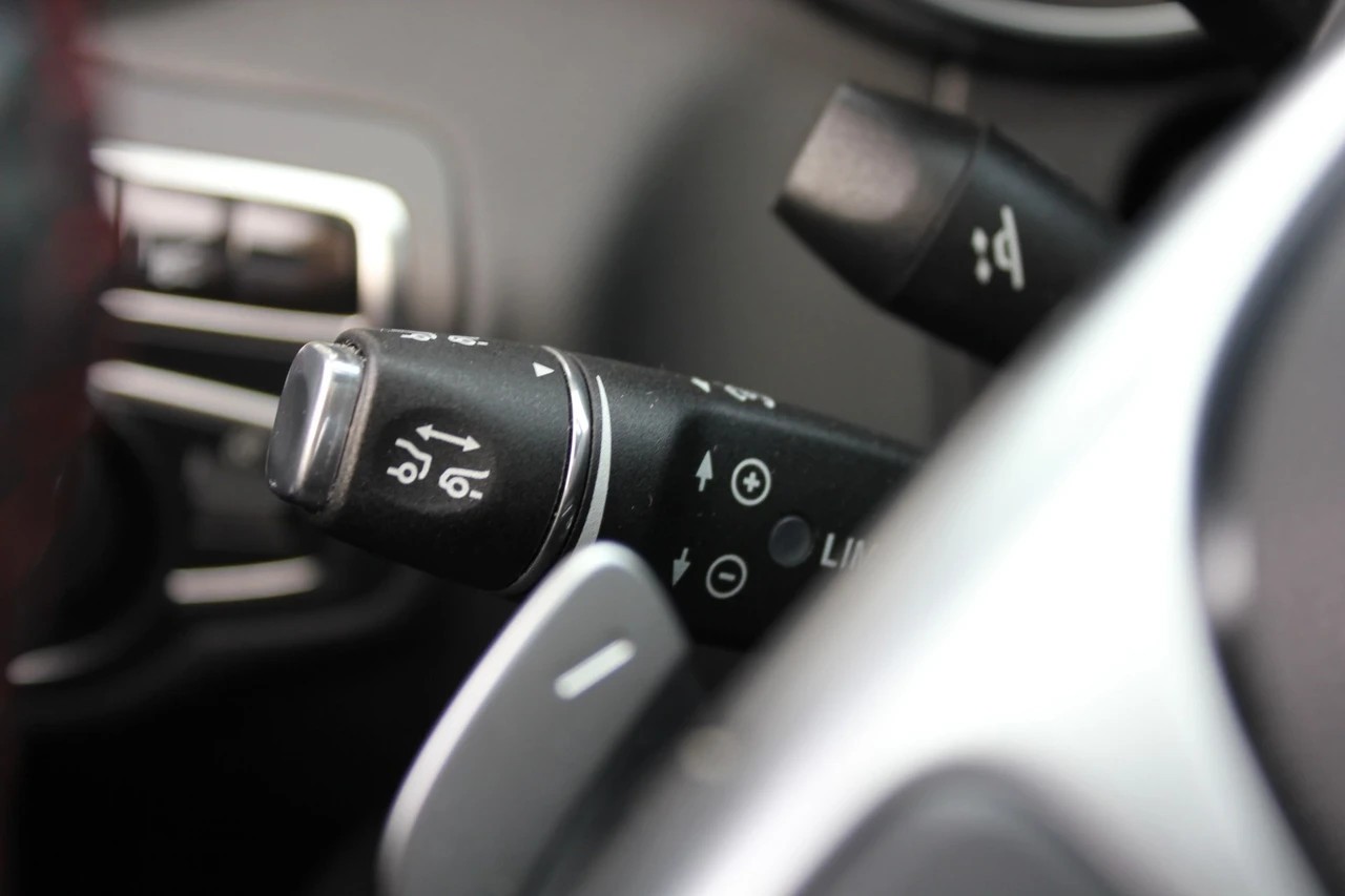 MERCEDES-BENZ C 43 AMG 4Matic 9G-Tronic-image-11