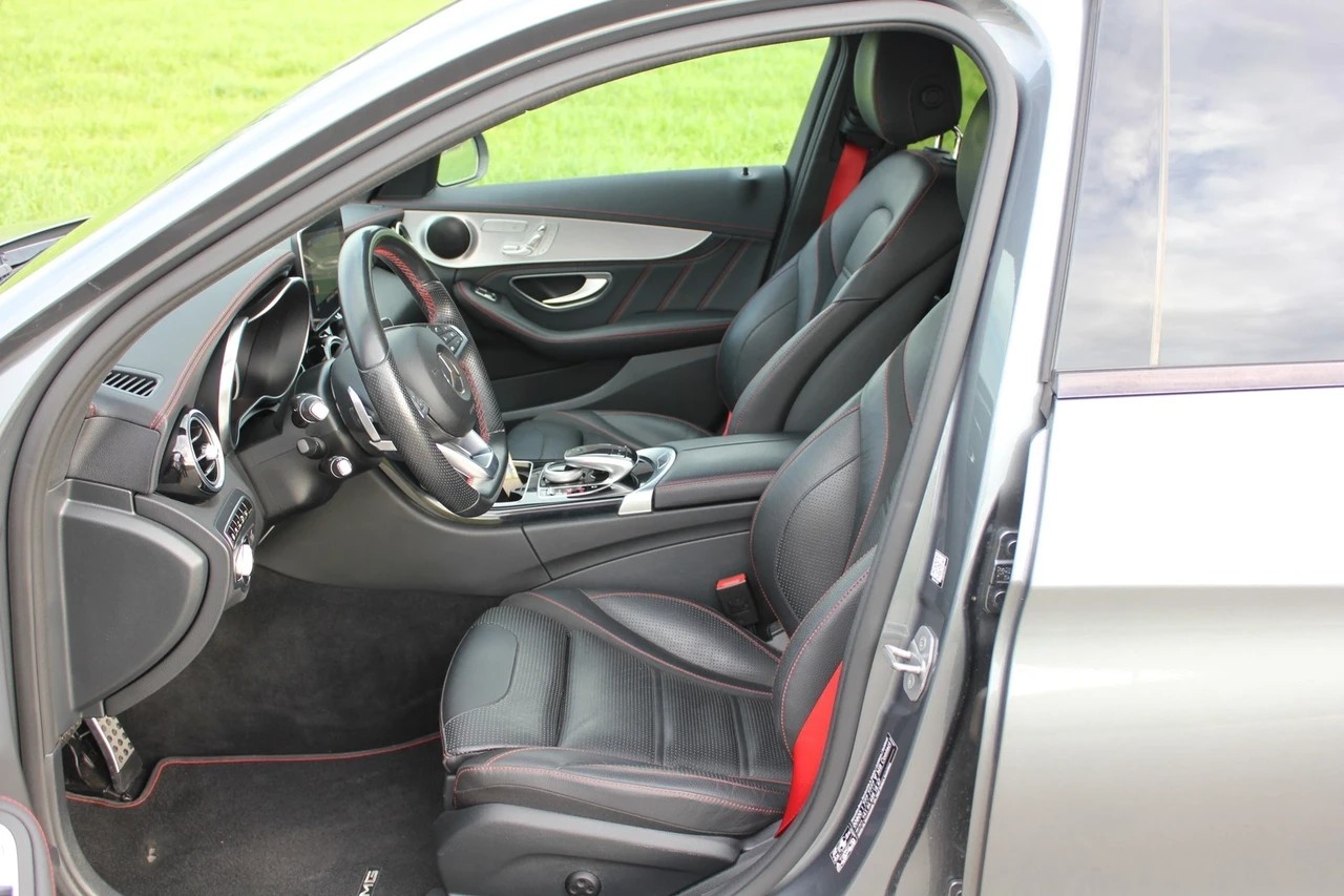 MERCEDES-BENZ C 43 AMG 4Matic 9G-Tronic-image-5
