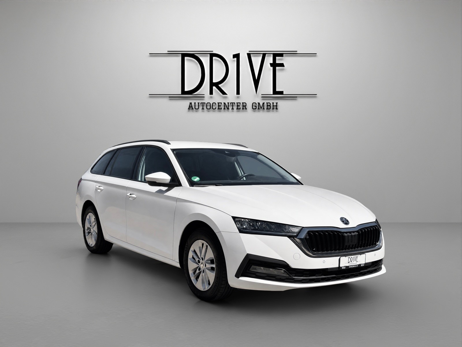 SKODA Octavia Combi 2.0 TDI DSG Ambition 4x4-image-2