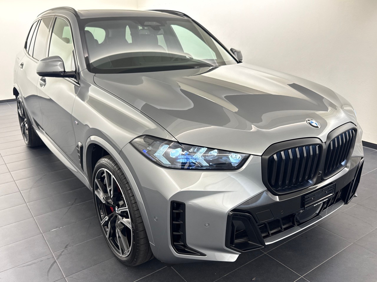 BMW X5 xD 48V 40d M Sport Pro '' inkl. AHK & Standheizung''-image-3