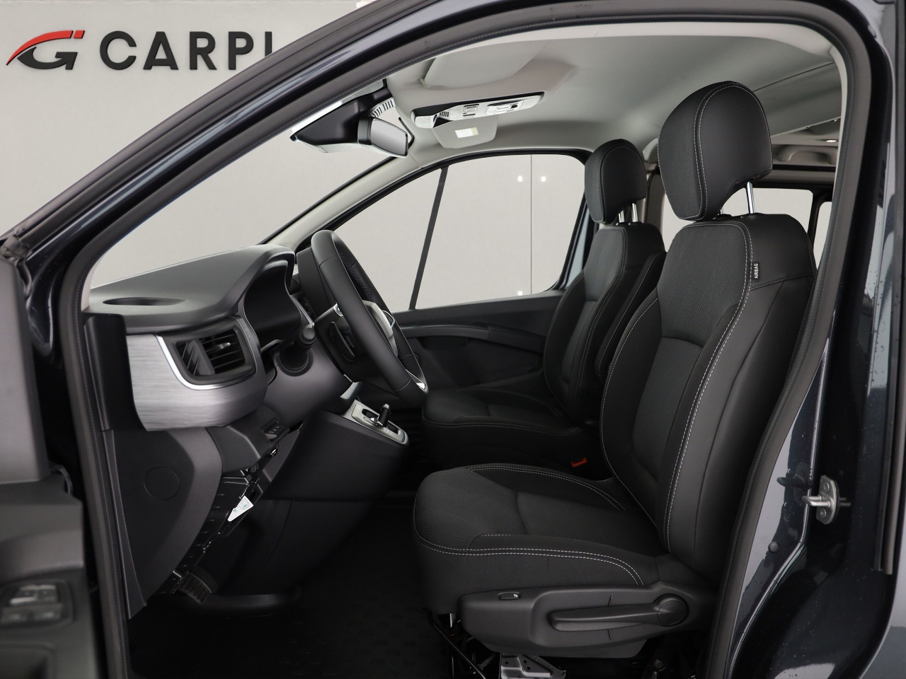 RENAULT Trafic Spaceclass 2.0 dCi Blue 170-image-4