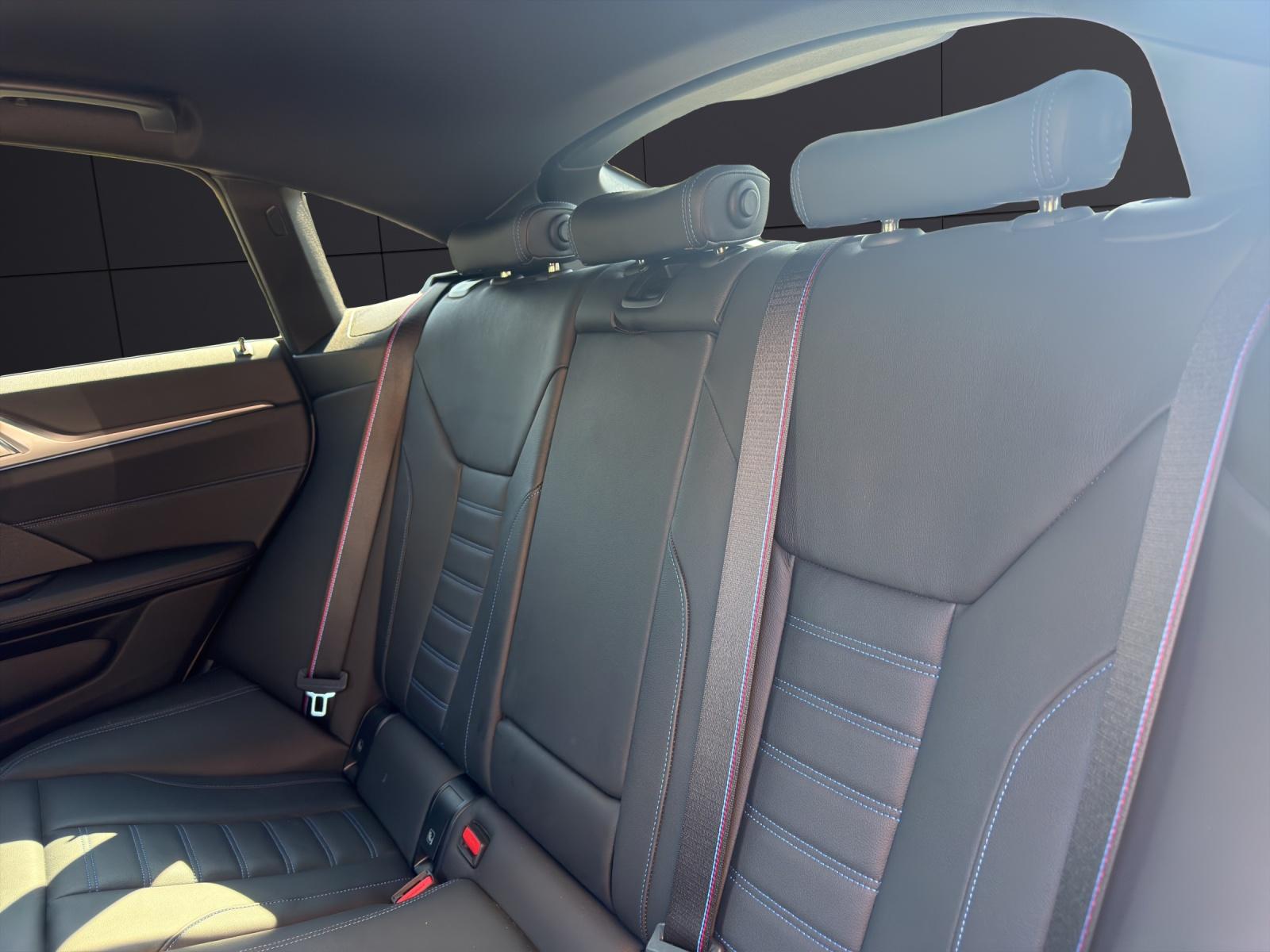BMW i4 M50-image-13