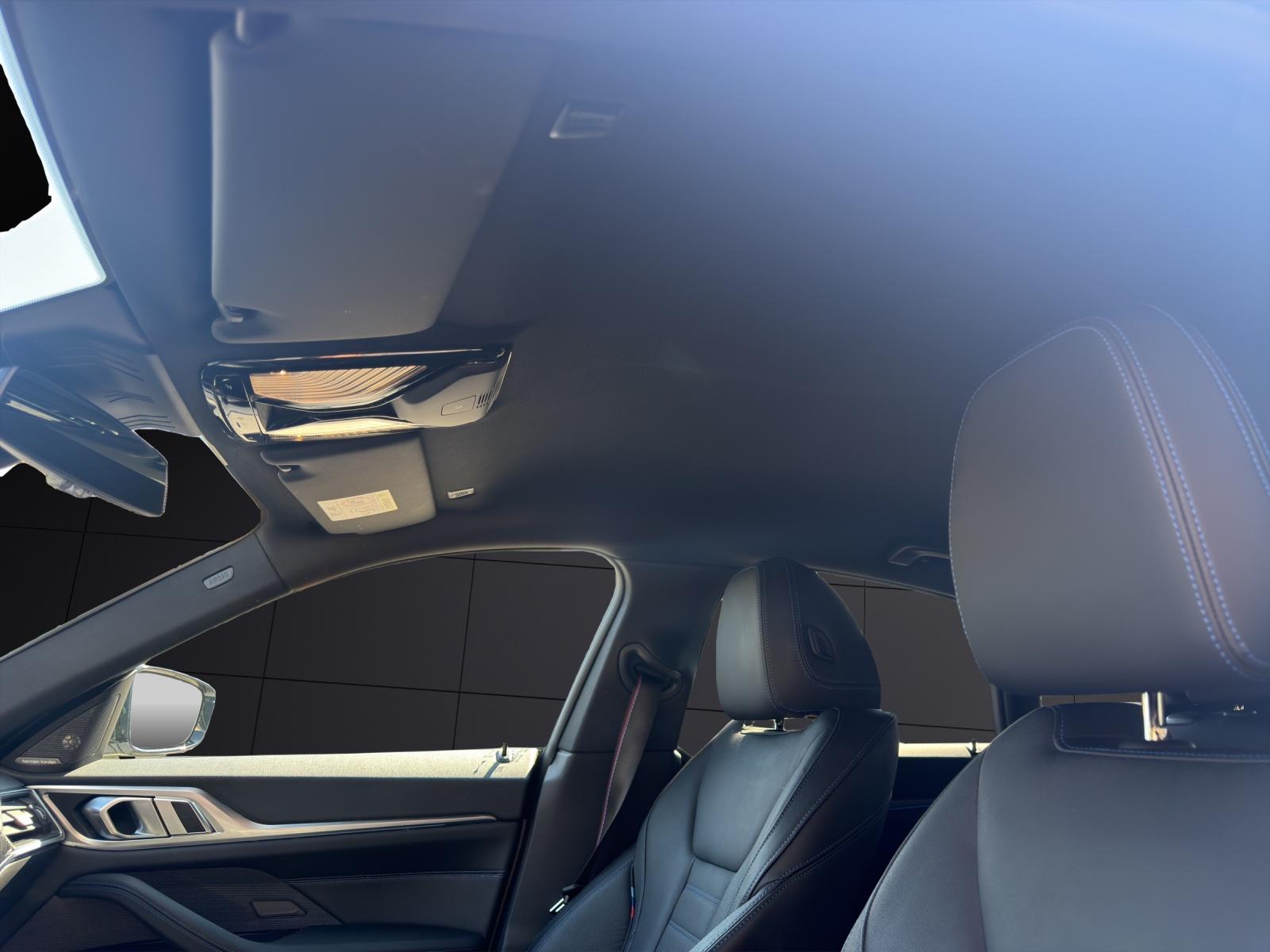 BMW i4 M50-image-14