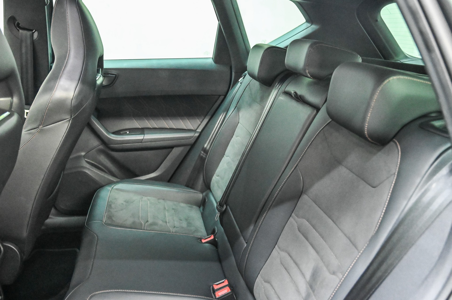 CUPRA Ateca 1.5 TSI DSG-image-25