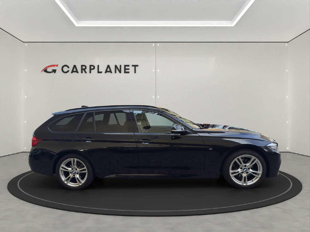 BMW 3er Reihe F31 Touring 320d xDrive-image-3