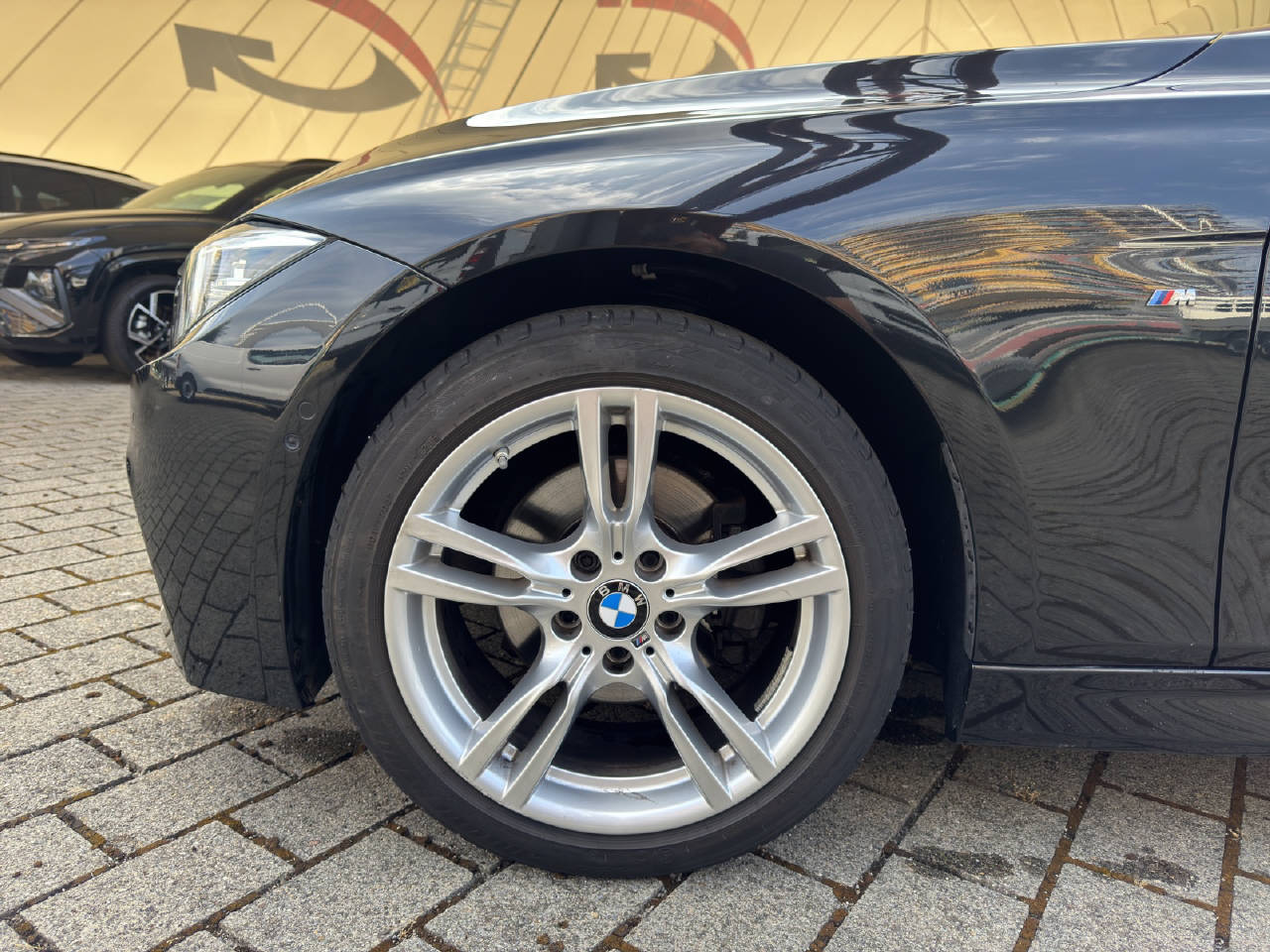 BMW 3er Reihe F31 Touring 320d xDrive-image-18